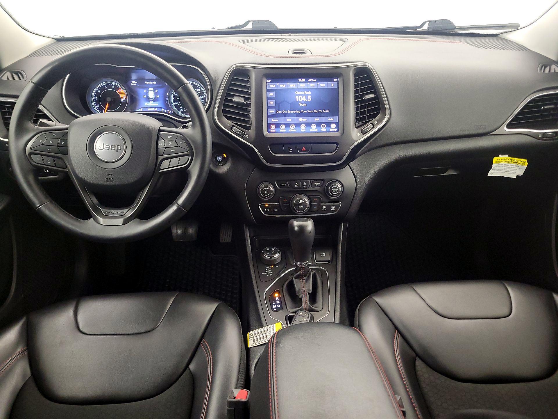 Thumbnail: 2019 Jeep Cherokee - 9