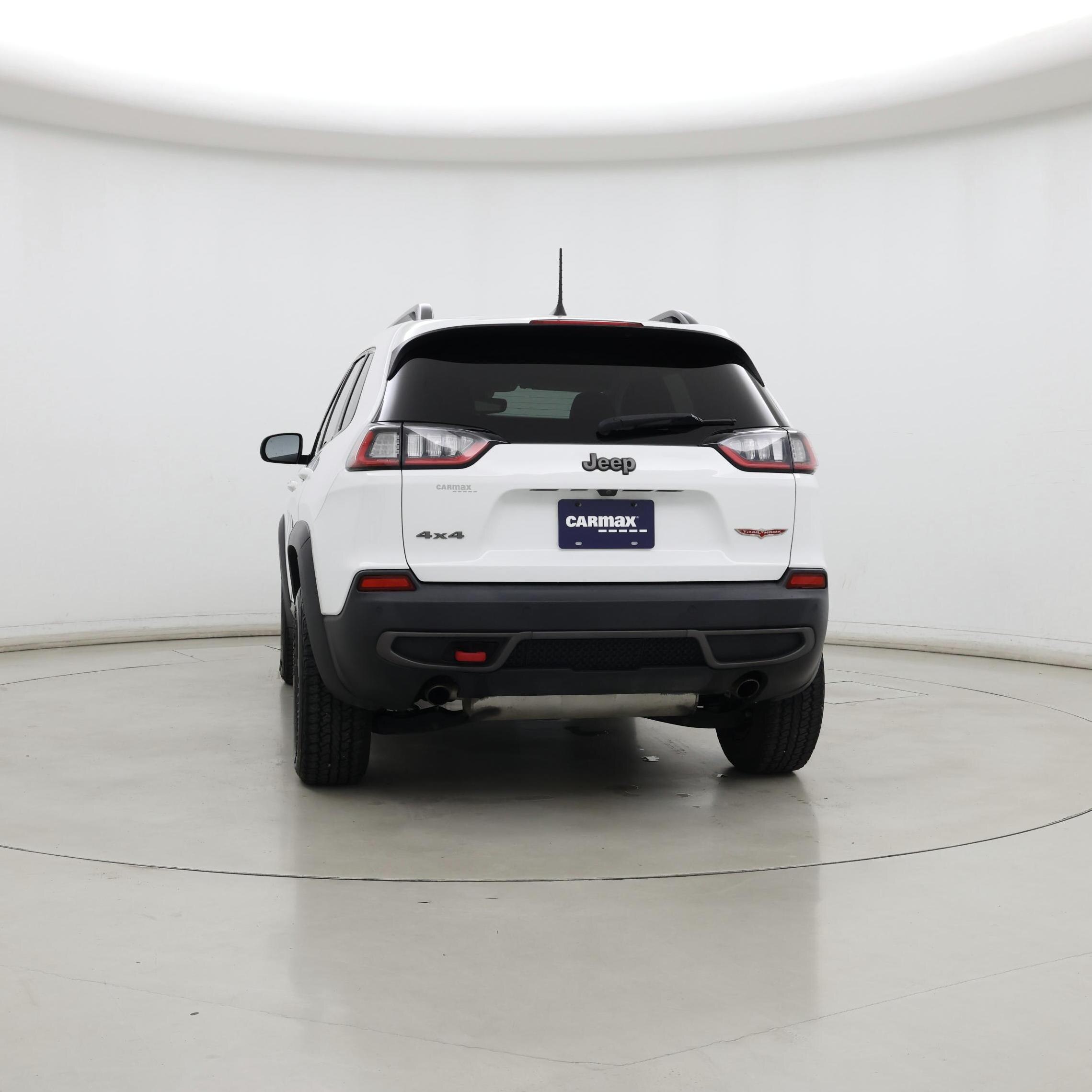 Thumbnail: 2019 Jeep Cherokee - 6