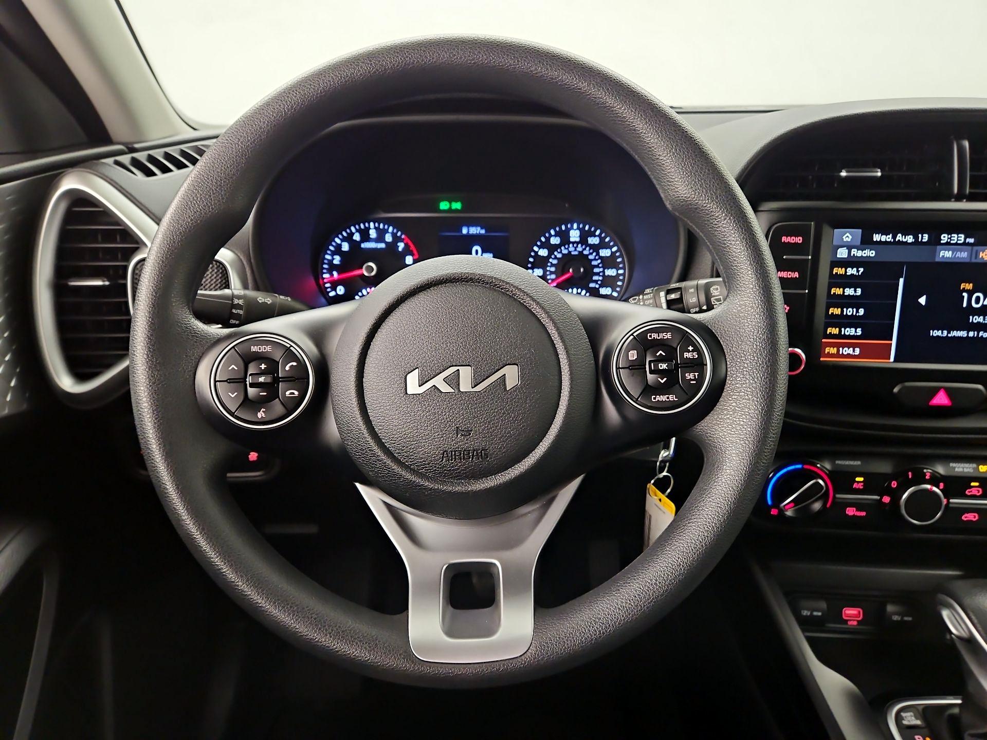 Thumbnail: 2022 Kia Soul - 10