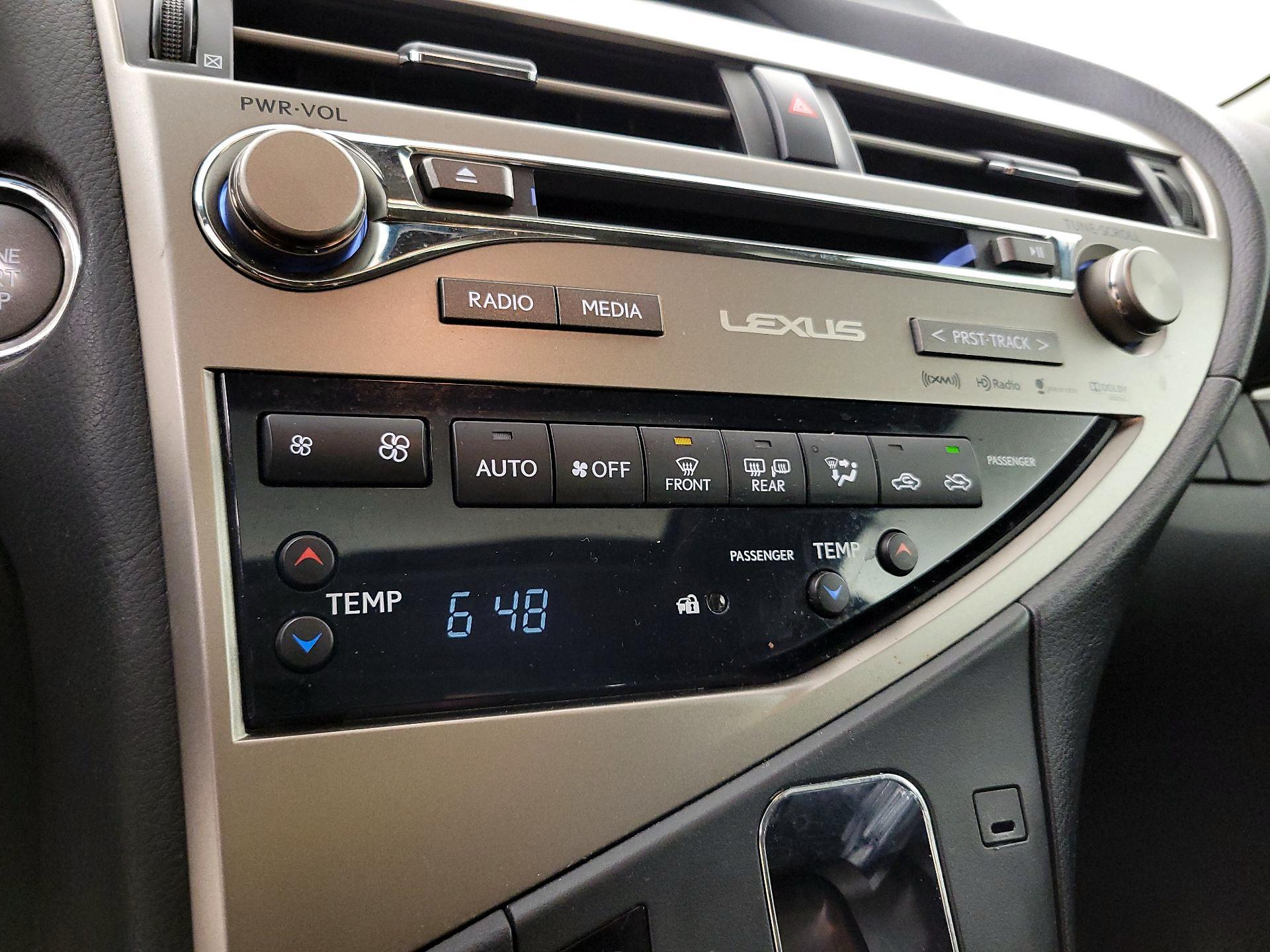 Thumbnail: 2015 Lexus RX - 17
