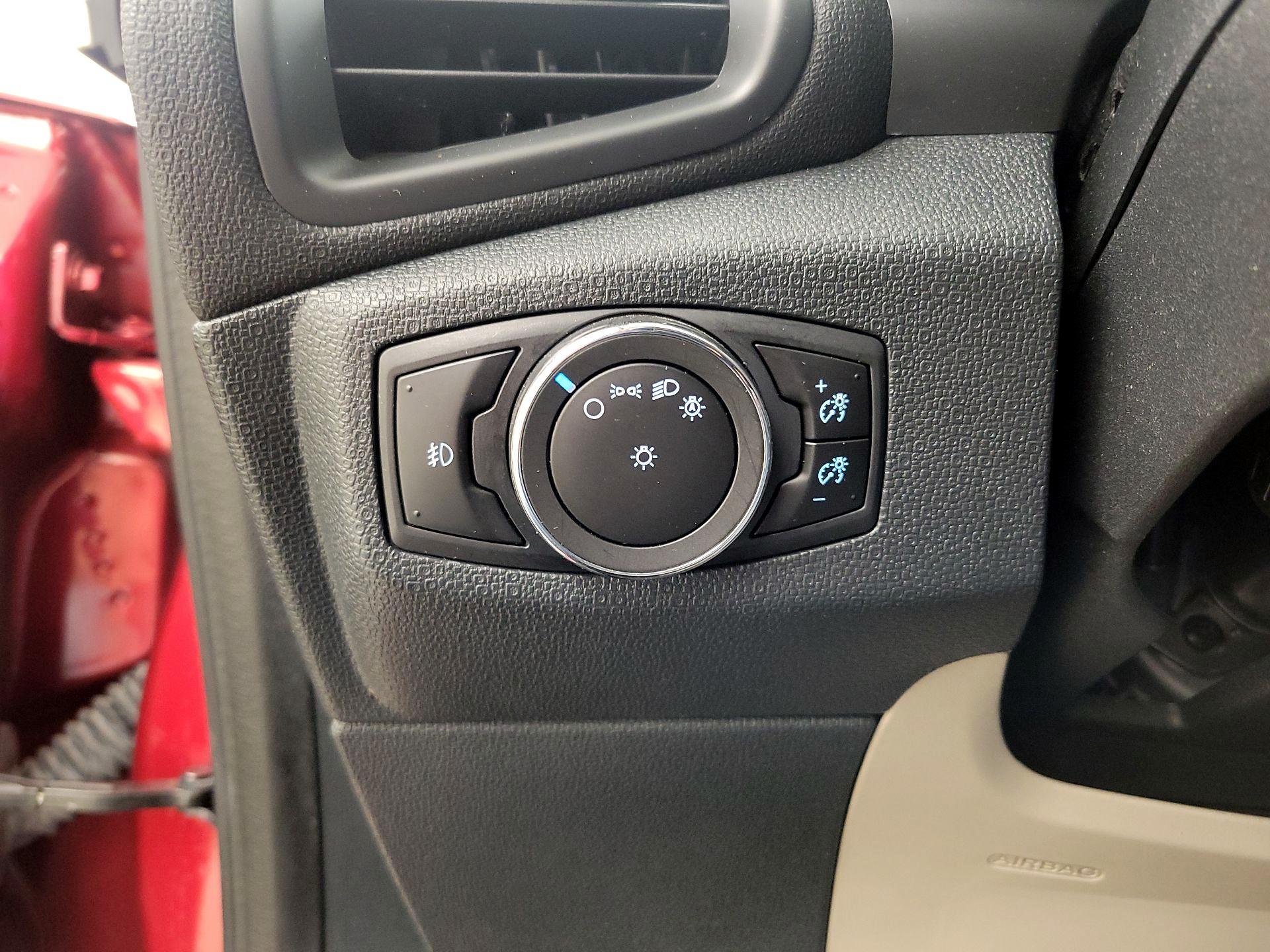 Thumbnail: 2018 Ford EcoSport - 13