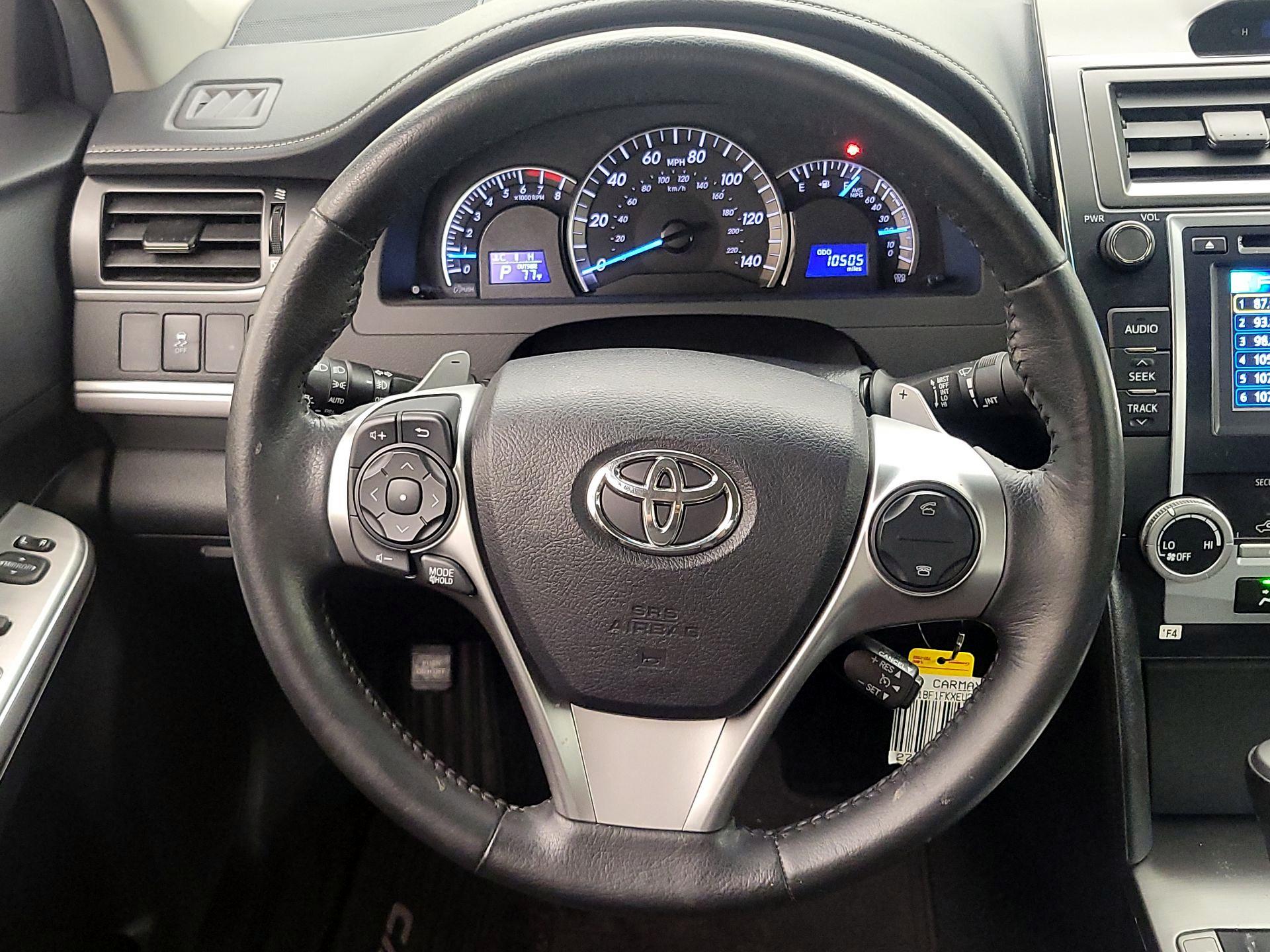 Thumbnail: 2014 Toyota Camry - 10