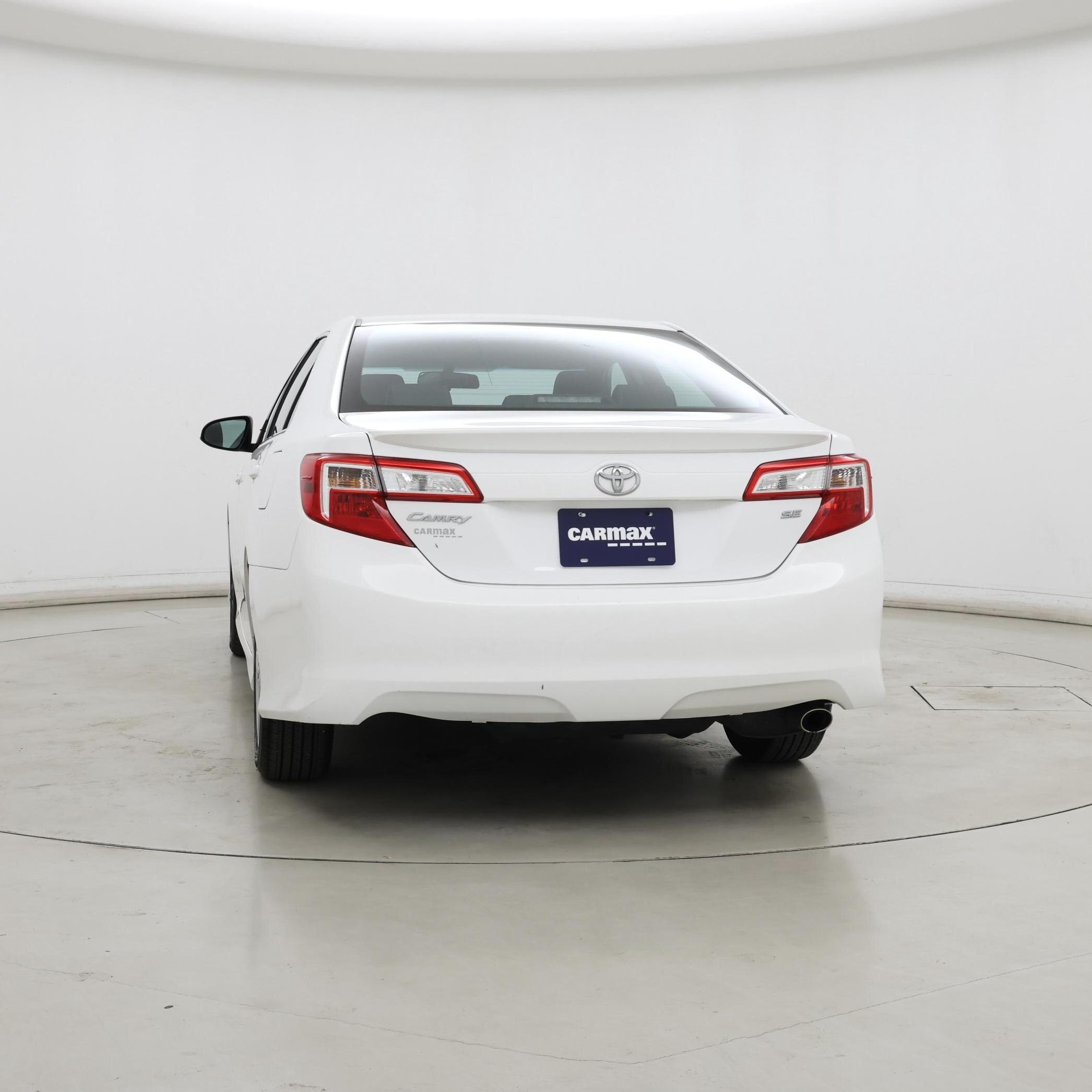 Thumbnail: 2014 Toyota Camry - 6