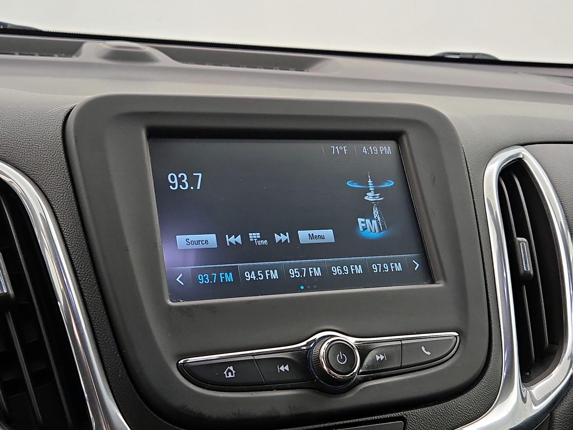 Thumbnail: 2018 Chevrolet Equinox - 15