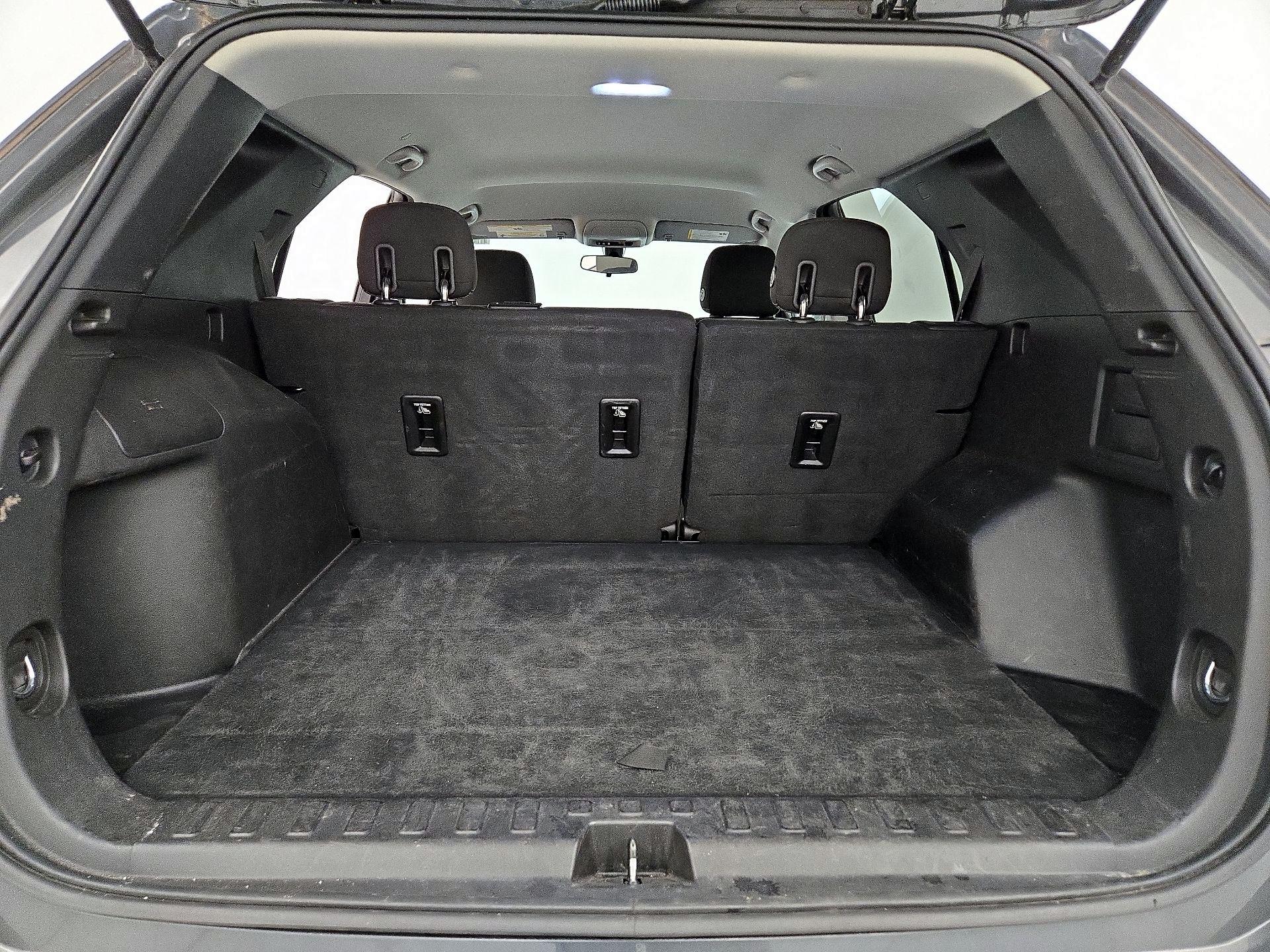 Thumbnail: 2018 Chevrolet Equinox - 20
