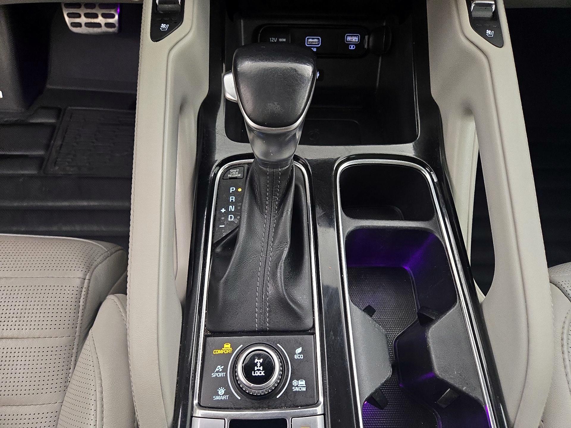 Thumbnail: 2020 Kia Telluride - 18