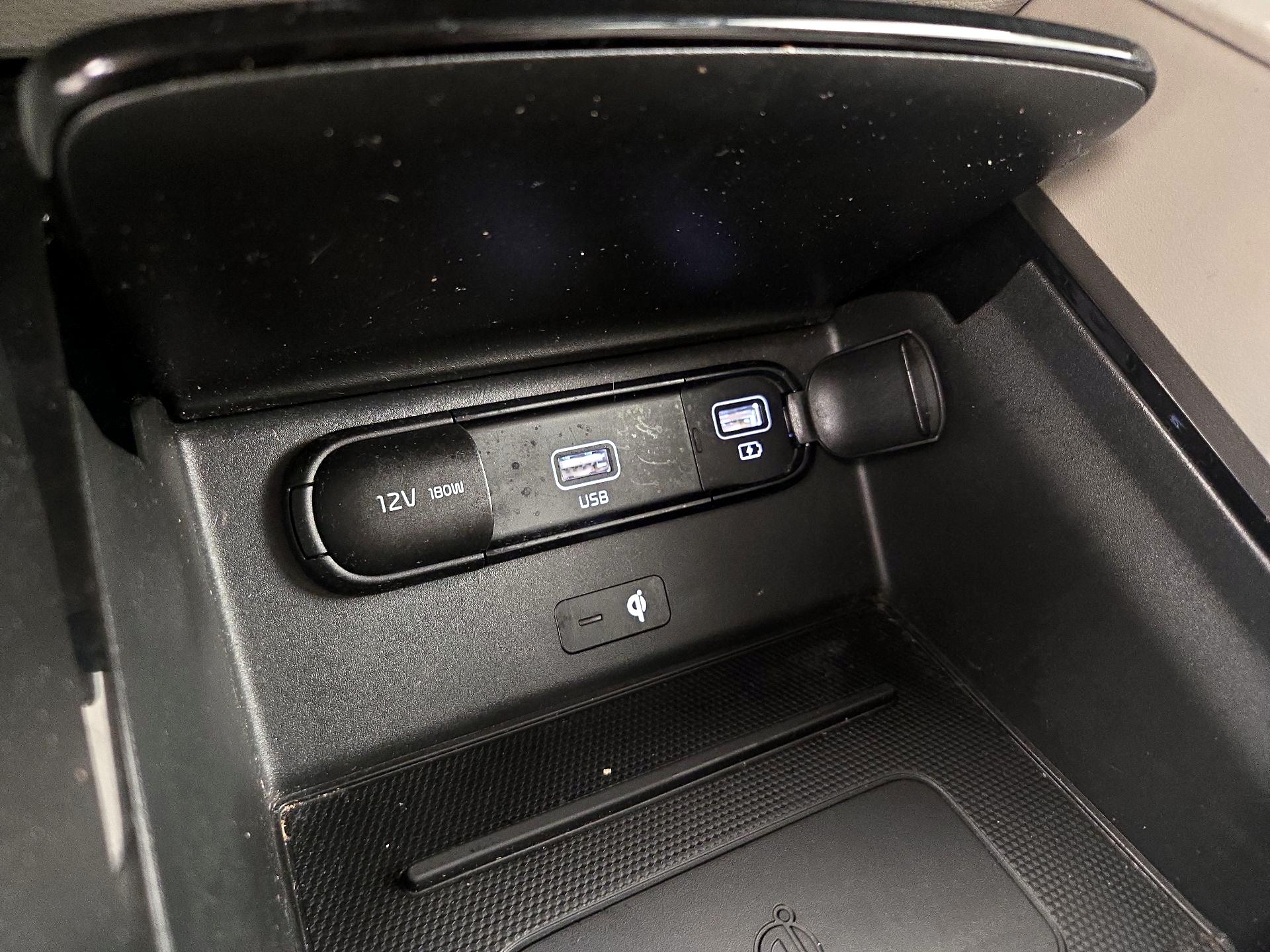 Thumbnail: 2020 Kia Telluride - 19