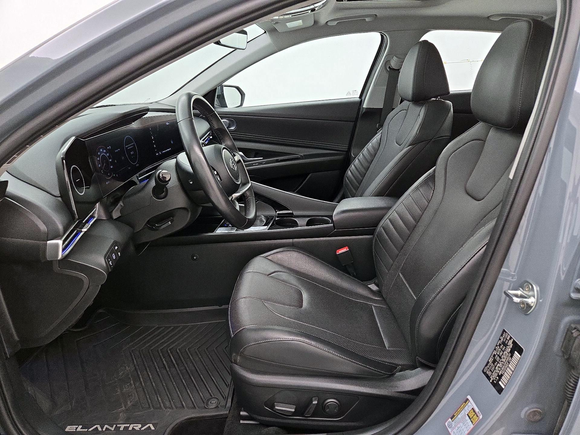 Thumbnail: 2023 Hyundai Elantra - 11