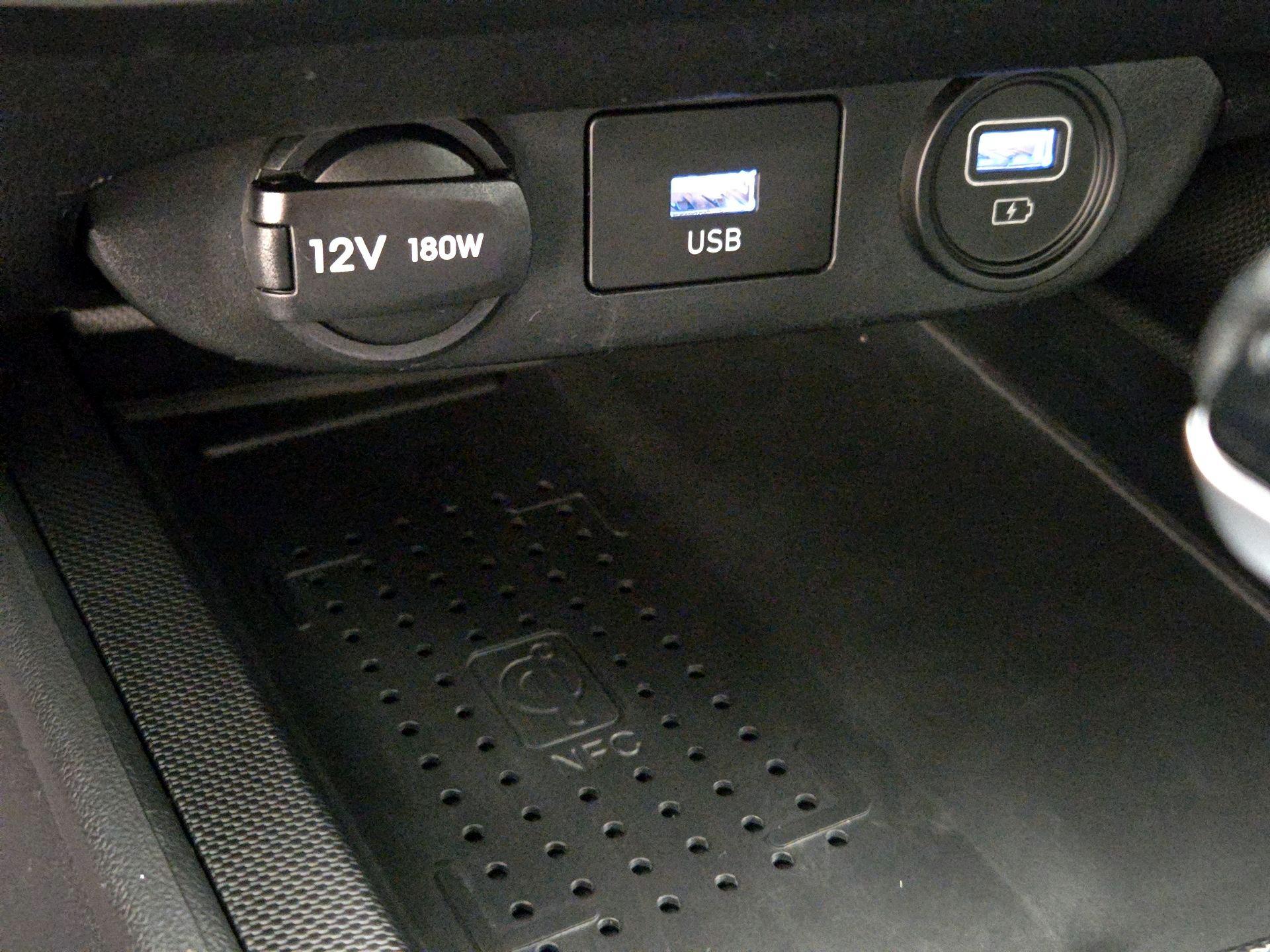 Thumbnail: 2023 Hyundai Elantra - 19