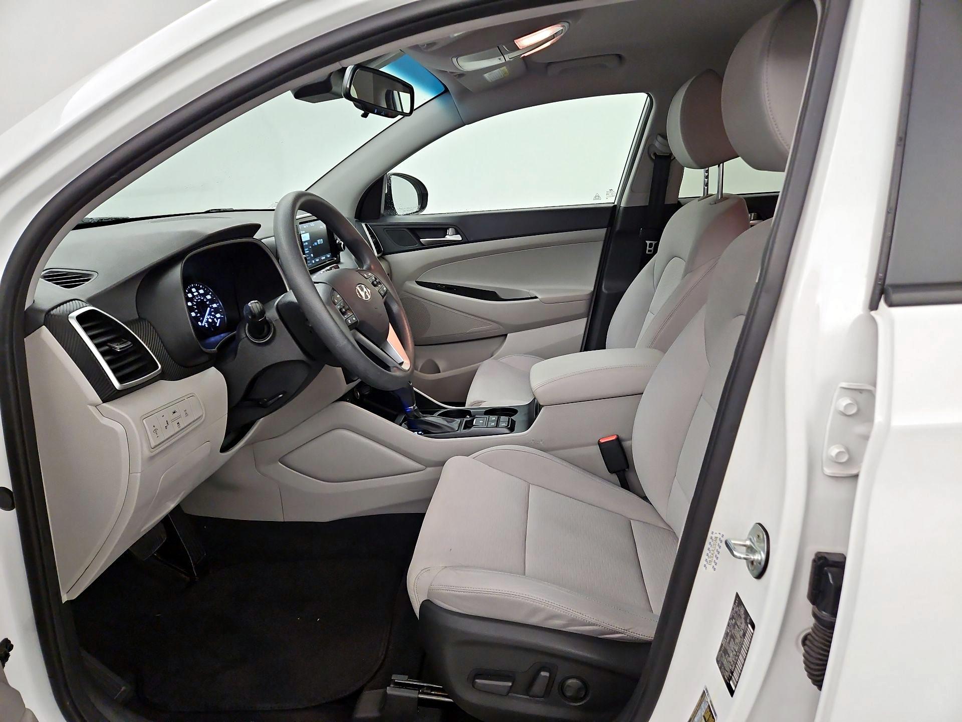 Thumbnail: 2020 Hyundai Tucson - 11