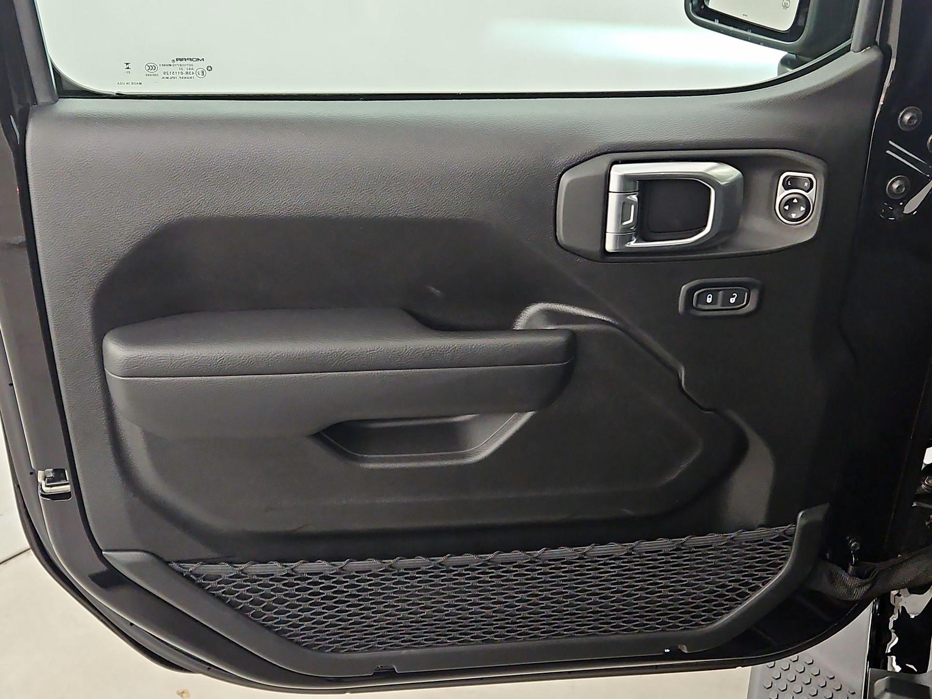 Thumbnail: 2024 Jeep Wrangler - 12