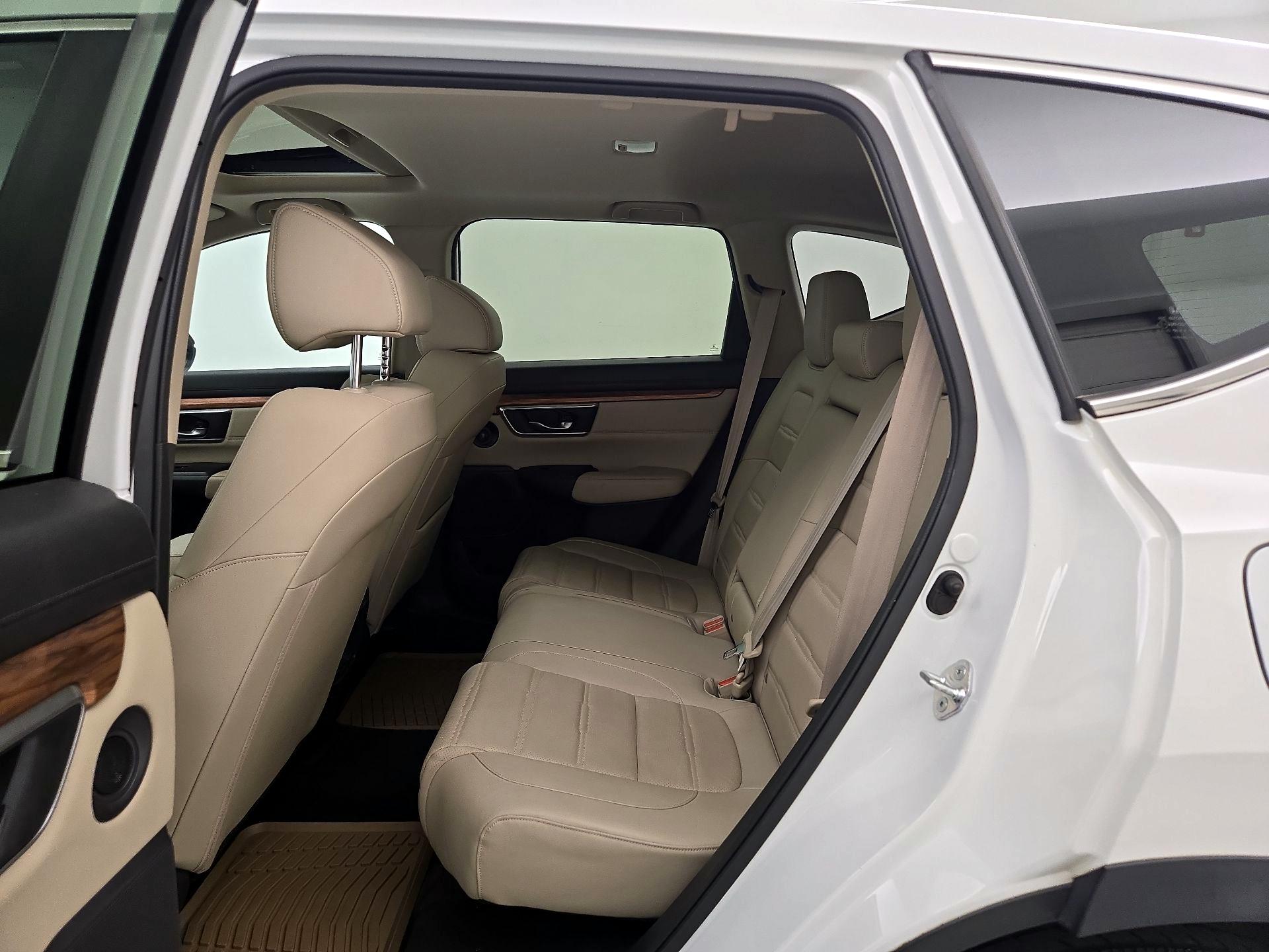 Thumbnail: 2019 Honda CR-V - 20