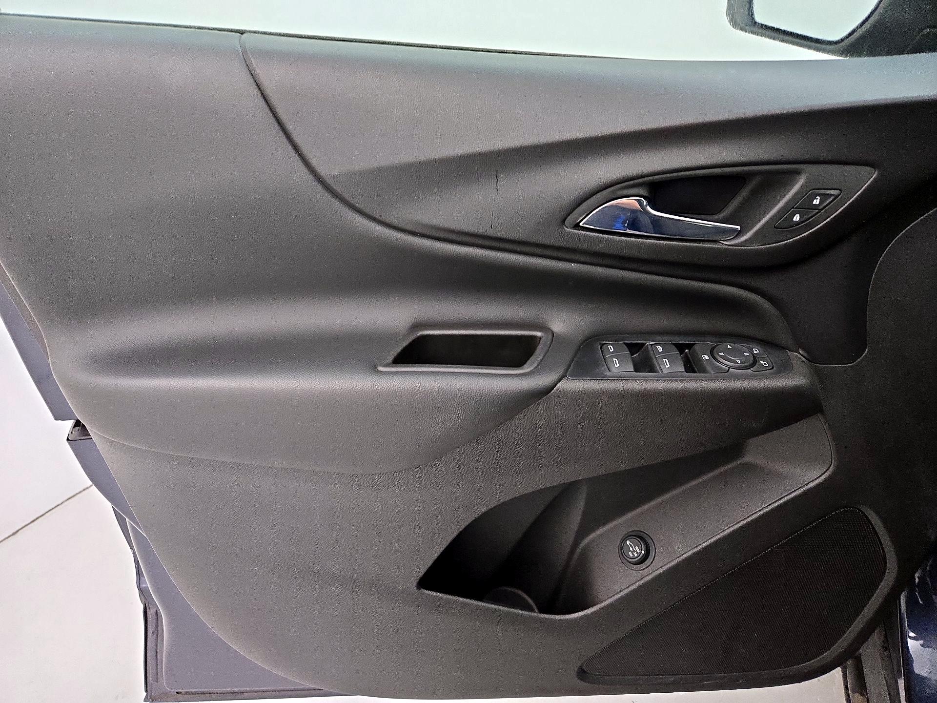 Thumbnail: 2019 Chevrolet Equinox - 12