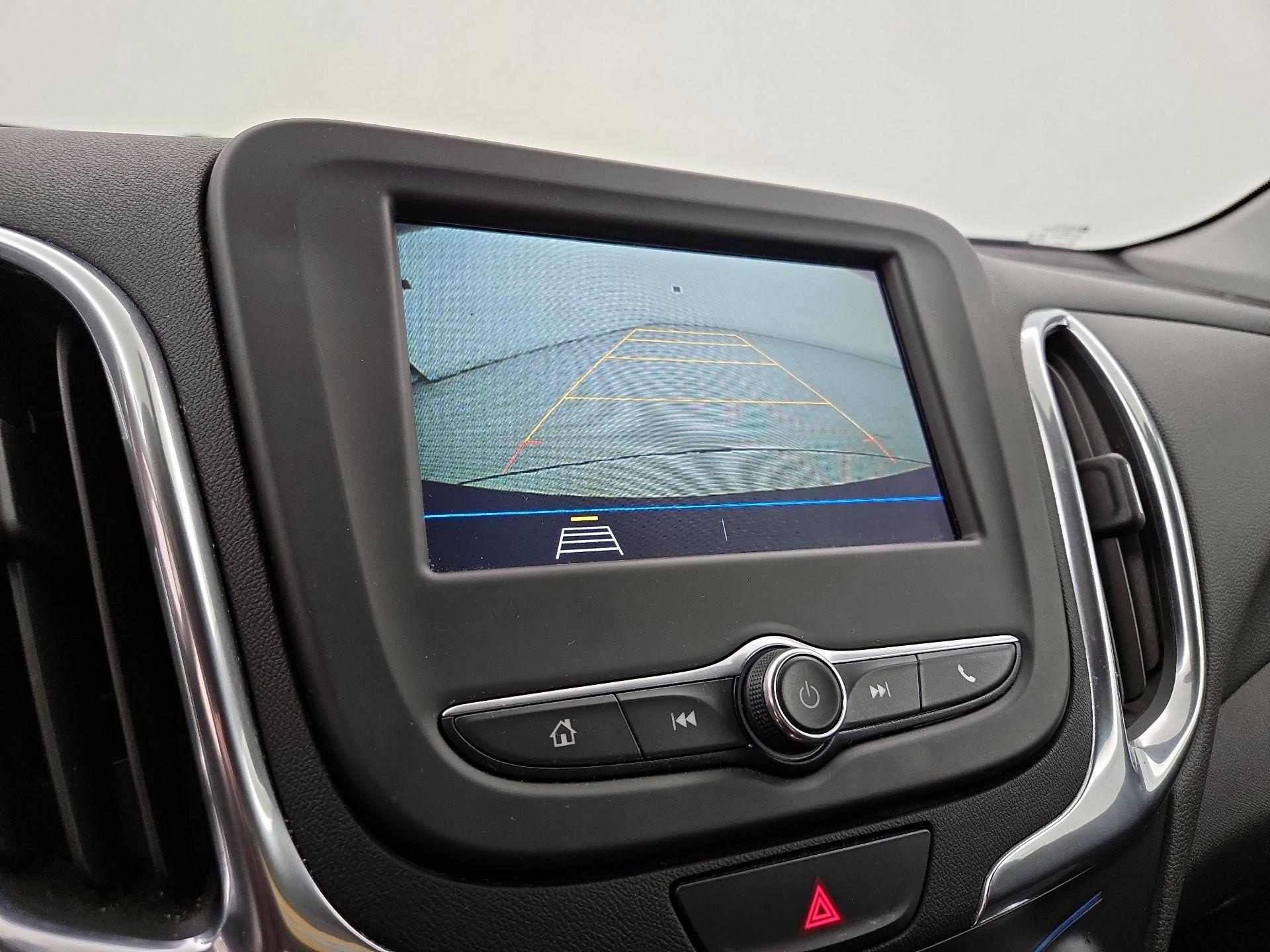 Thumbnail: 2019 Chevrolet Equinox - 14