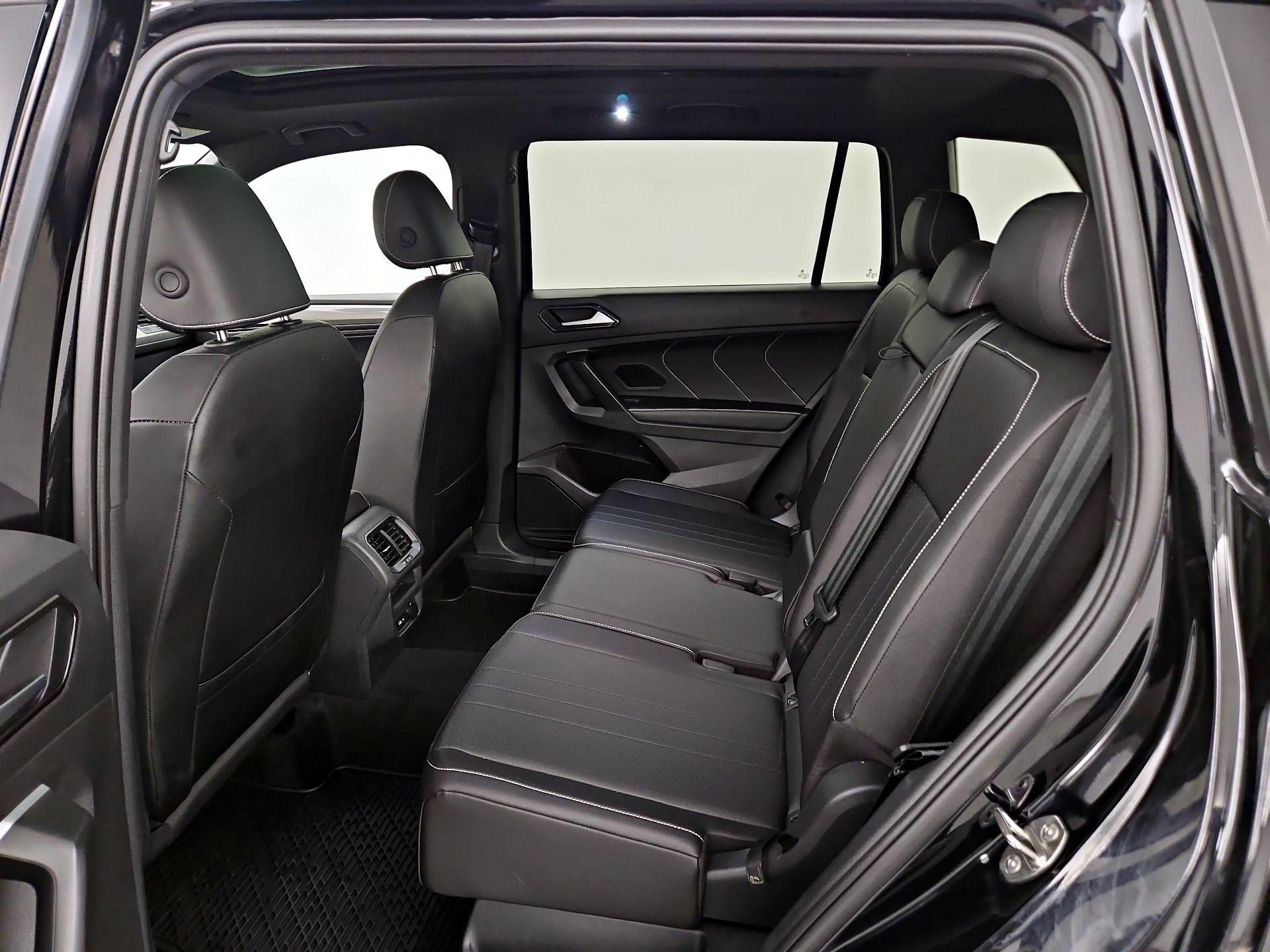 Thumbnail: 2024 Volkswagen Tiguan - 20