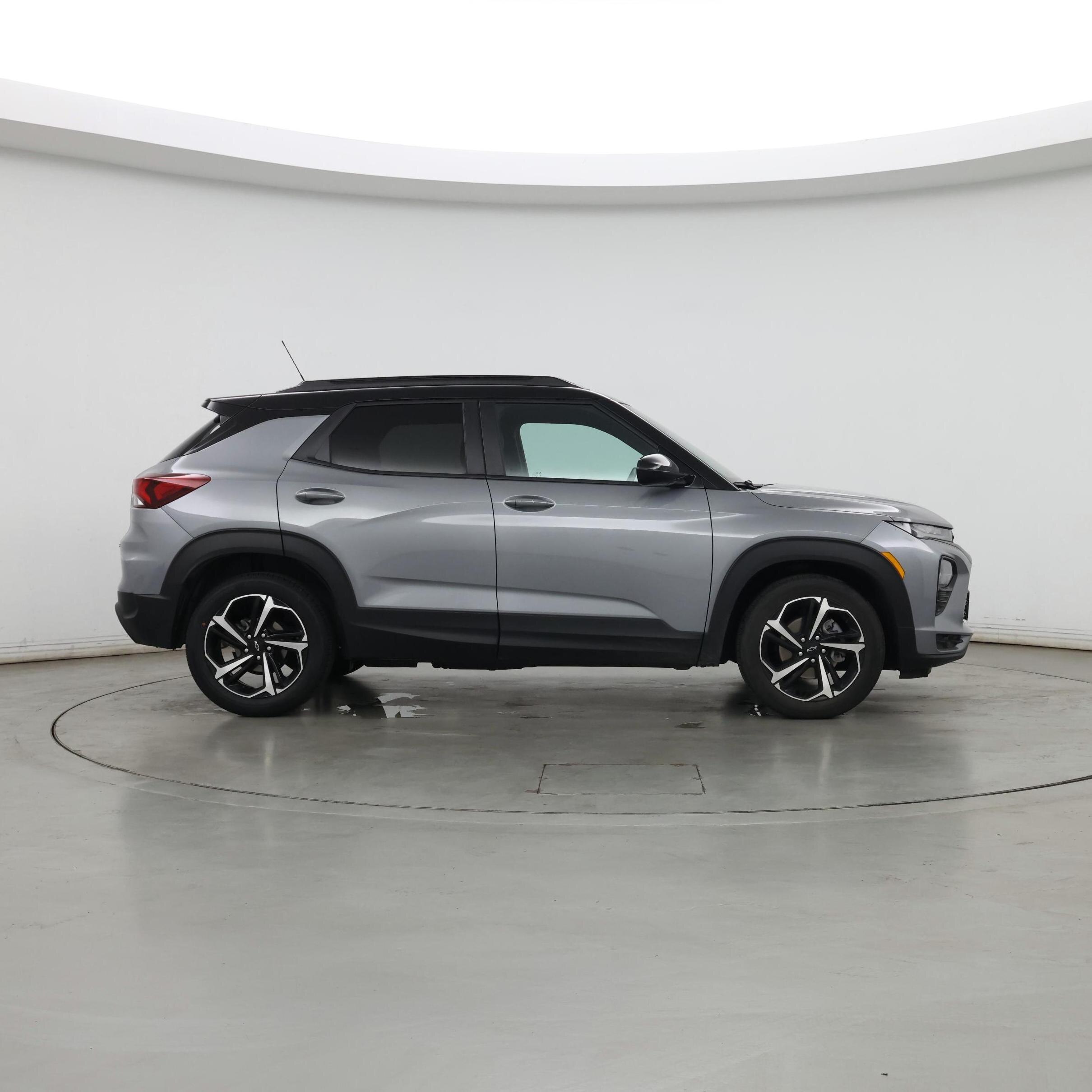 Thumbnail: 2023 Chevrolet TrailBlazer - 7
