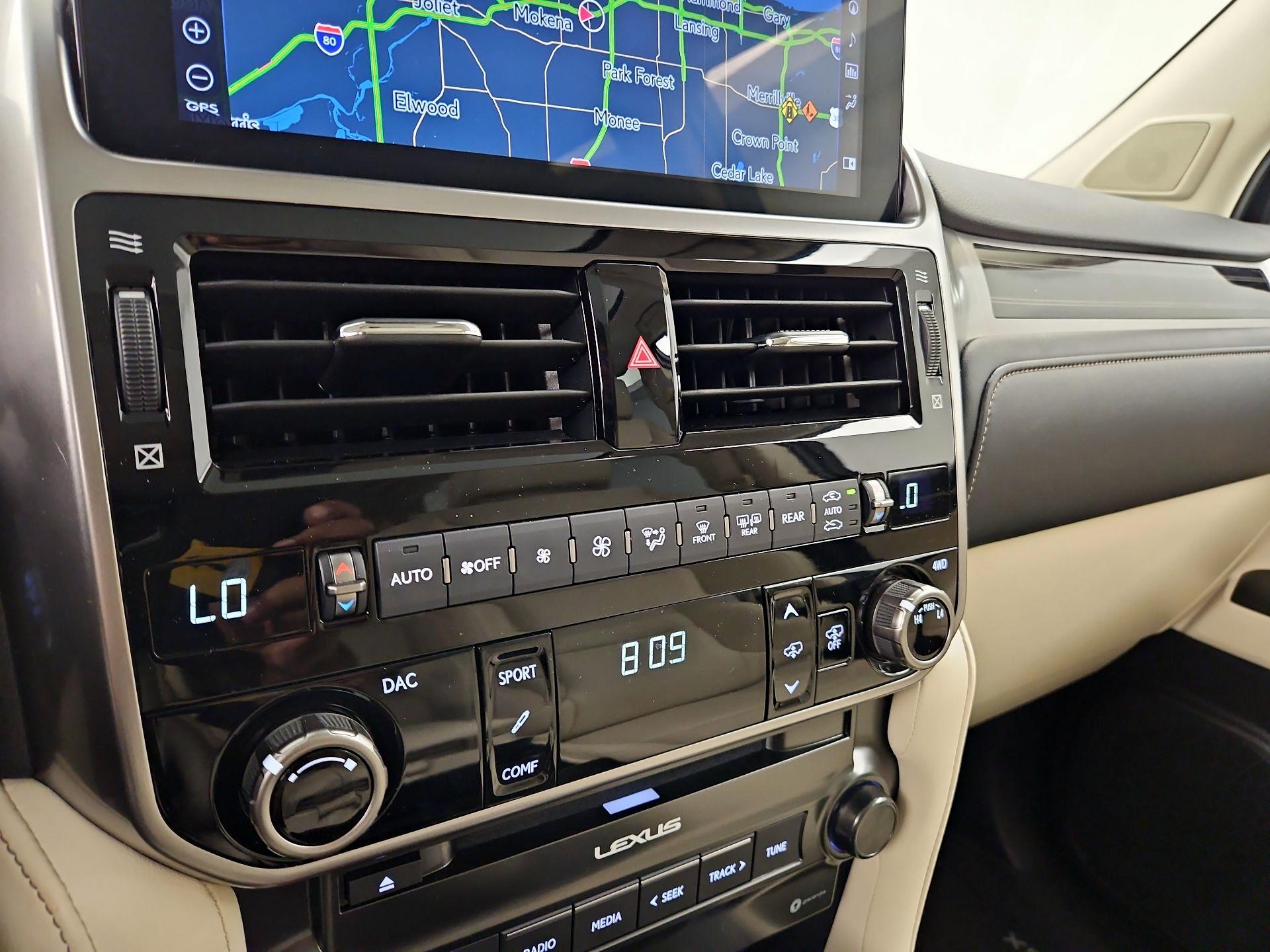 Thumbnail: 2022 Lexus GX - 17