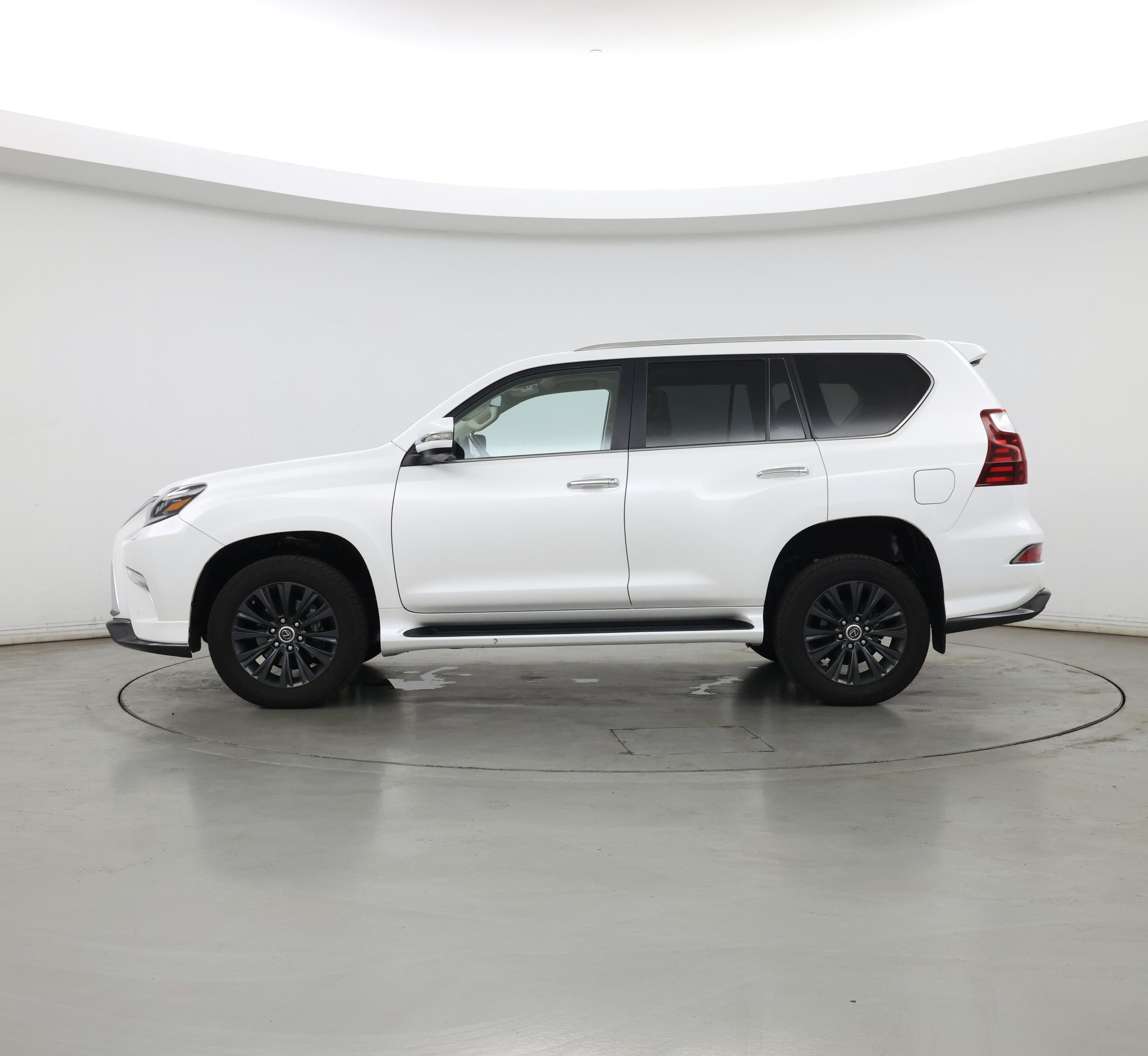 Thumbnail: 2022 Lexus GX - 3
