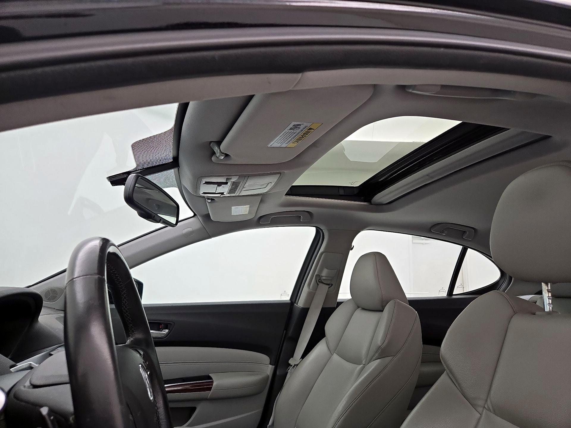 Thumbnail: 2015 Acura TLX - 19