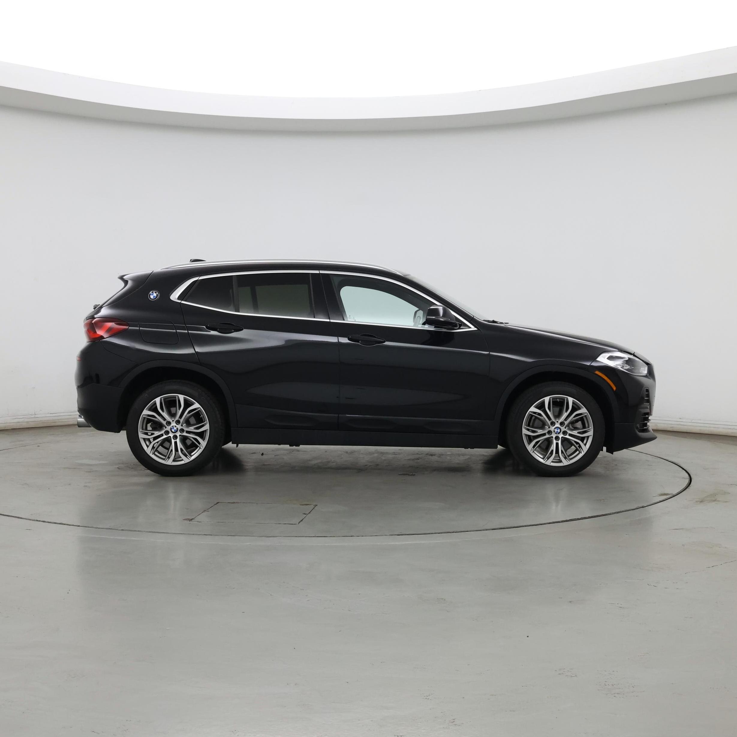 Thumbnail: 2021 BMW X2 - 7