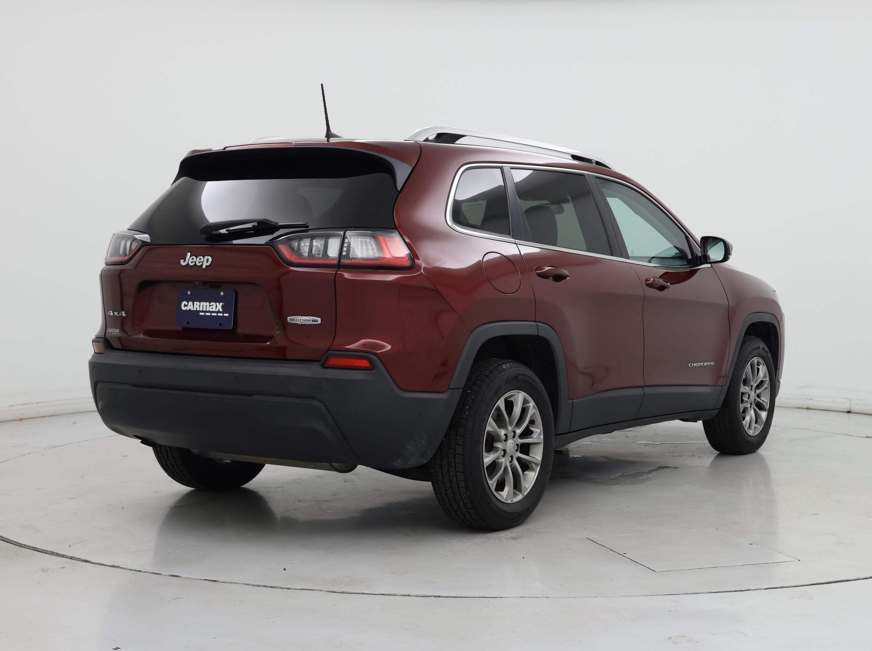 Thumbnail: 2019 Jeep Cherokee - 8