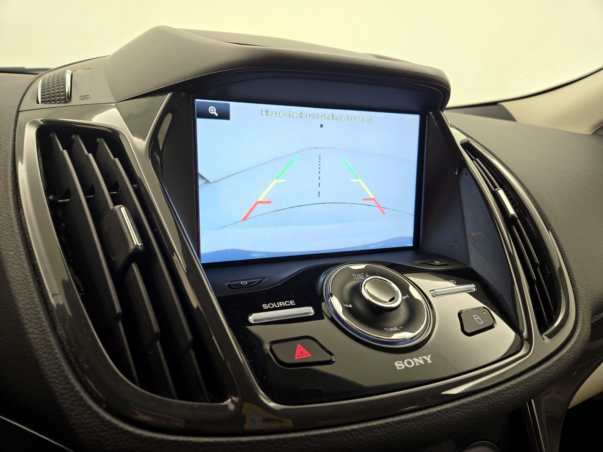 Thumbnail: 2015 Ford Escape - 14