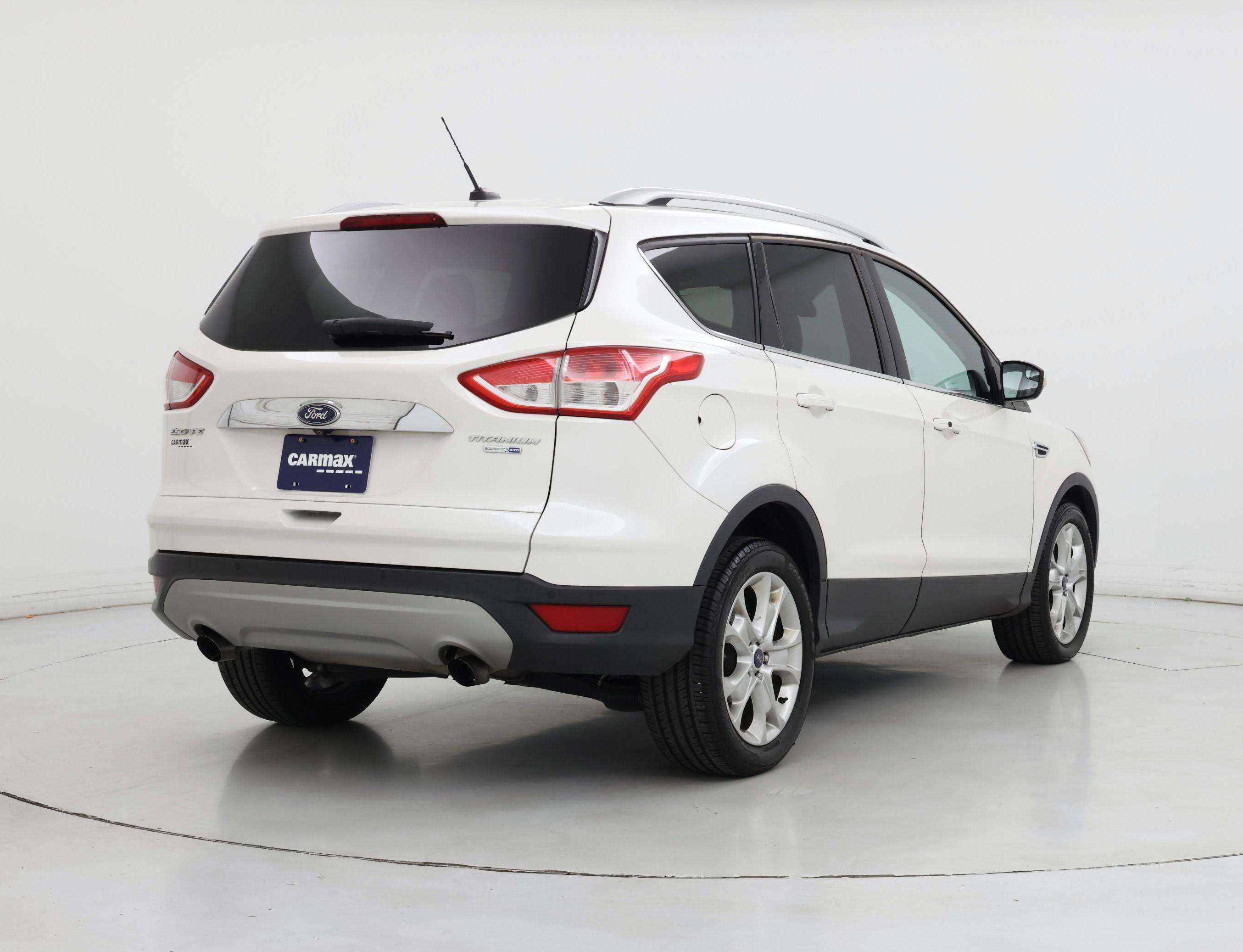 Thumbnail: 2015 Ford Escape - 8