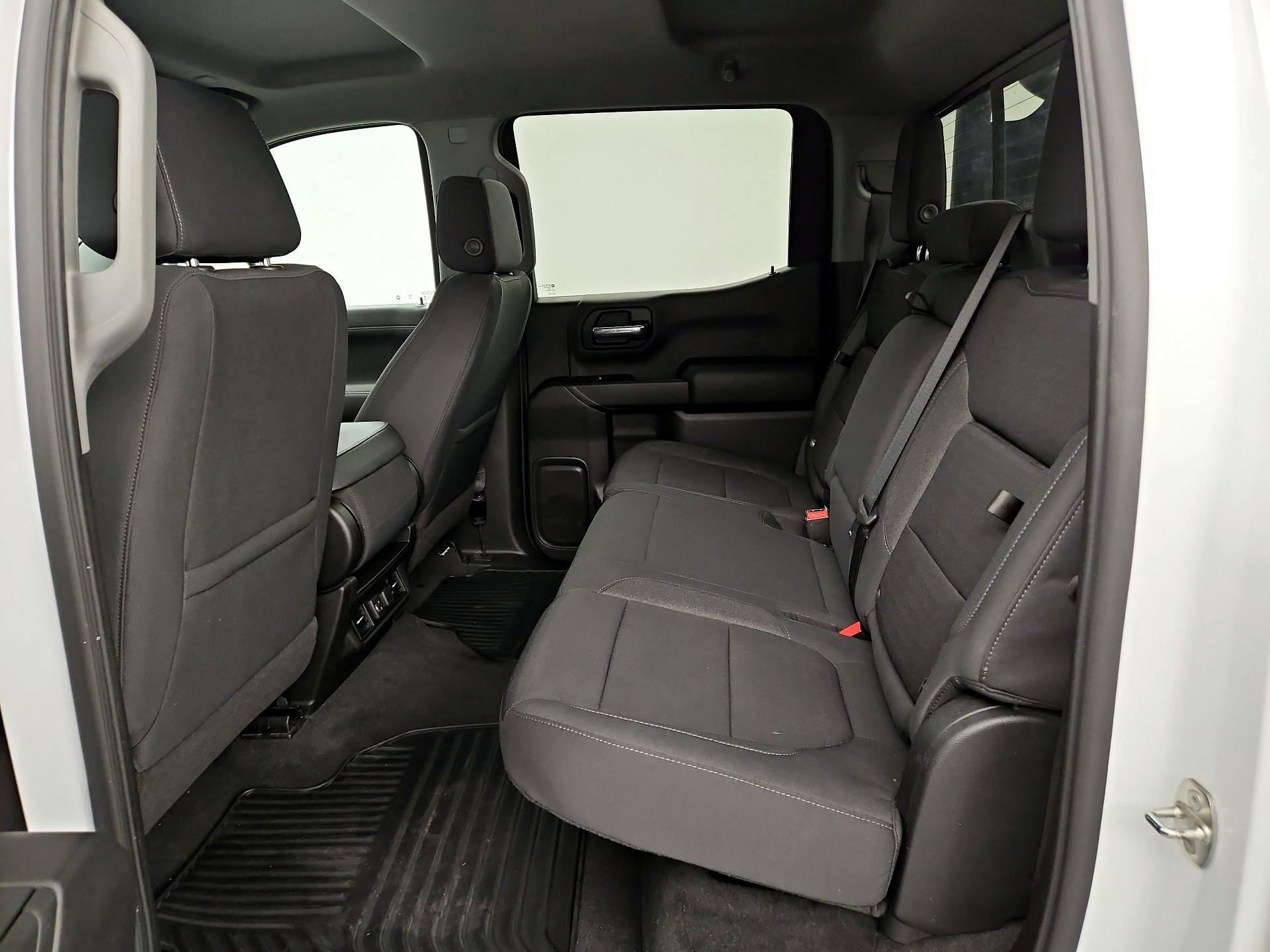 Thumbnail: 2021 Chevrolet Silverado 1500 - 19