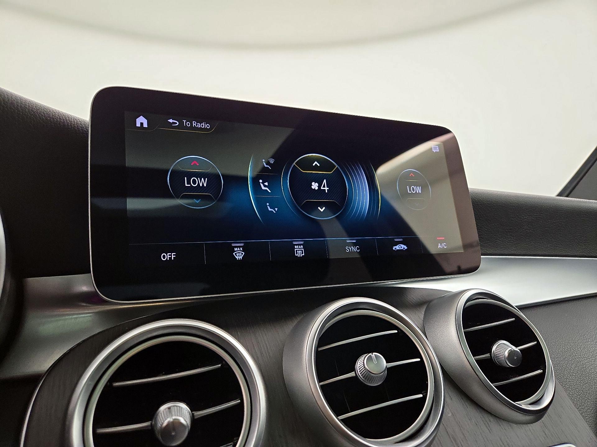 Thumbnail: 2020 Mercedes-Benz GLC - 16