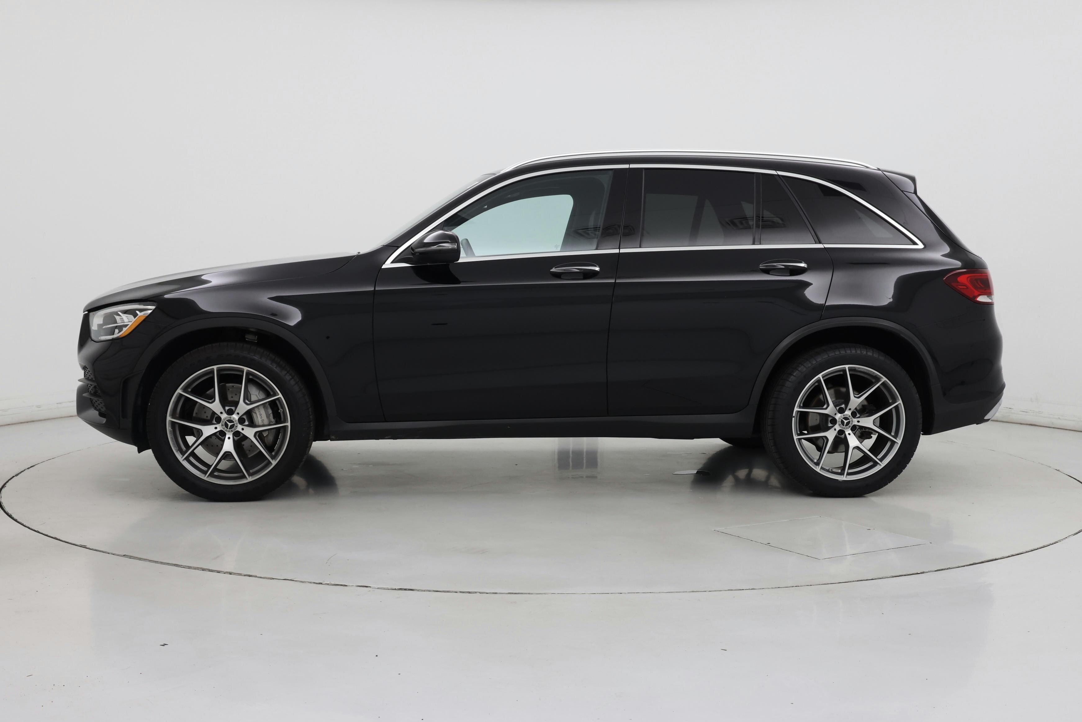 Thumbnail: 2020 Mercedes-Benz GLC - 3