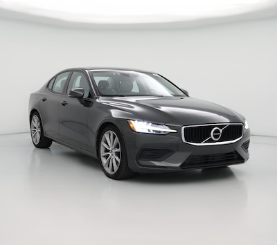 2020 Volvo S60 T6 Momentum