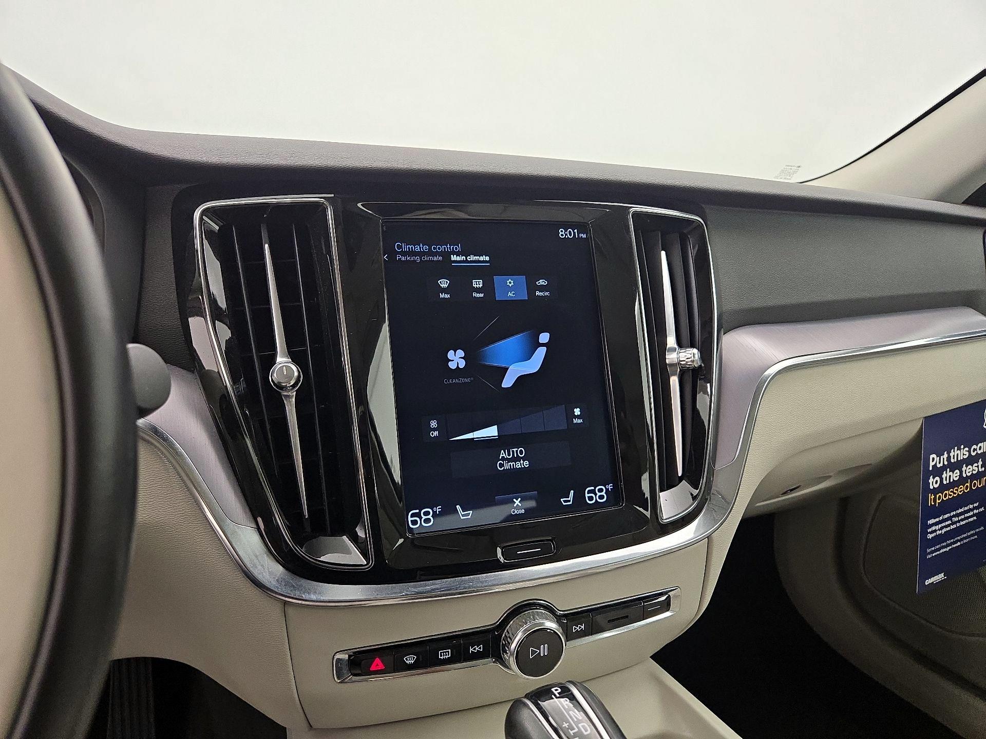 Thumbnail: 2020 Volvo S60 - 17
