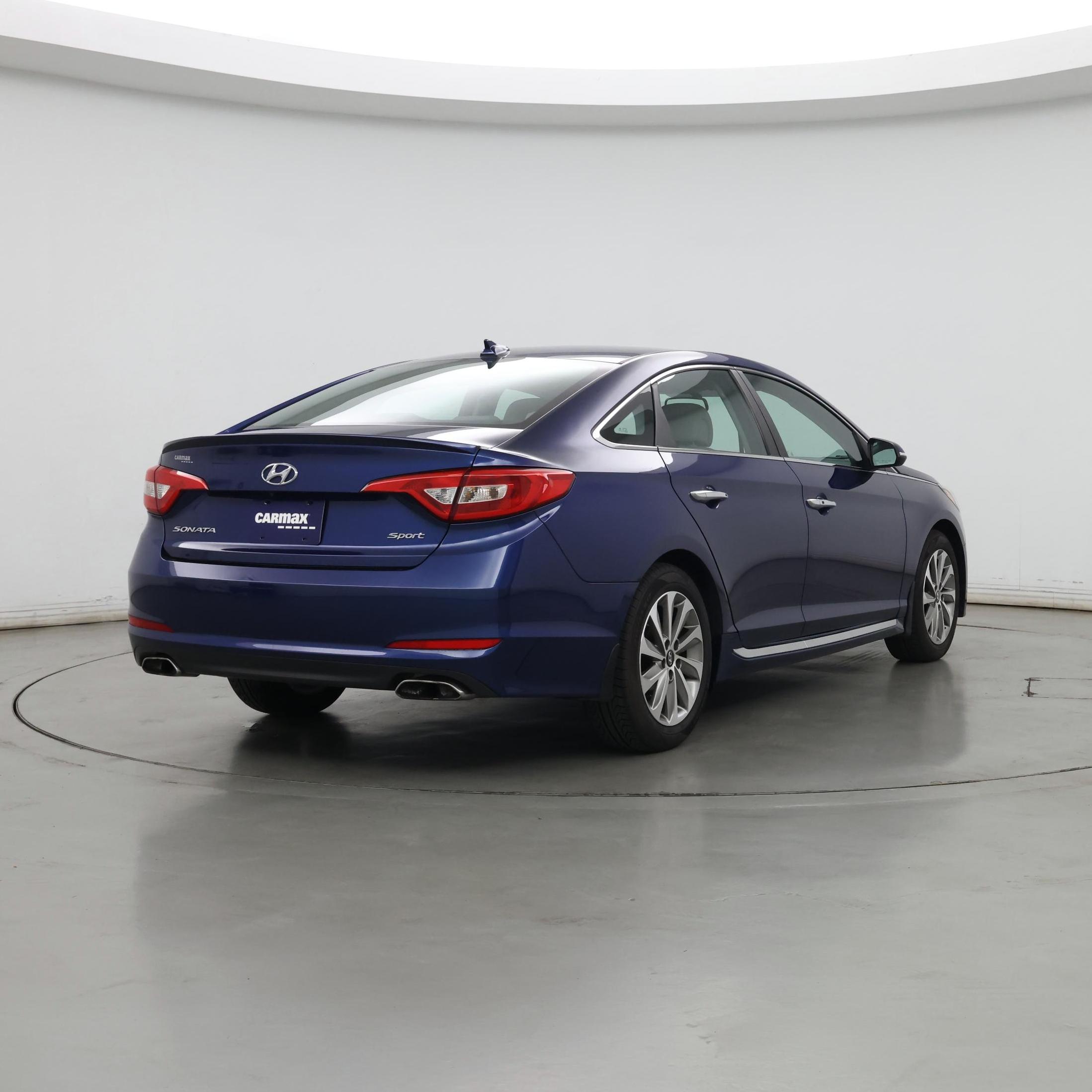 Thumbnail: 2015 Hyundai Sonata - 8