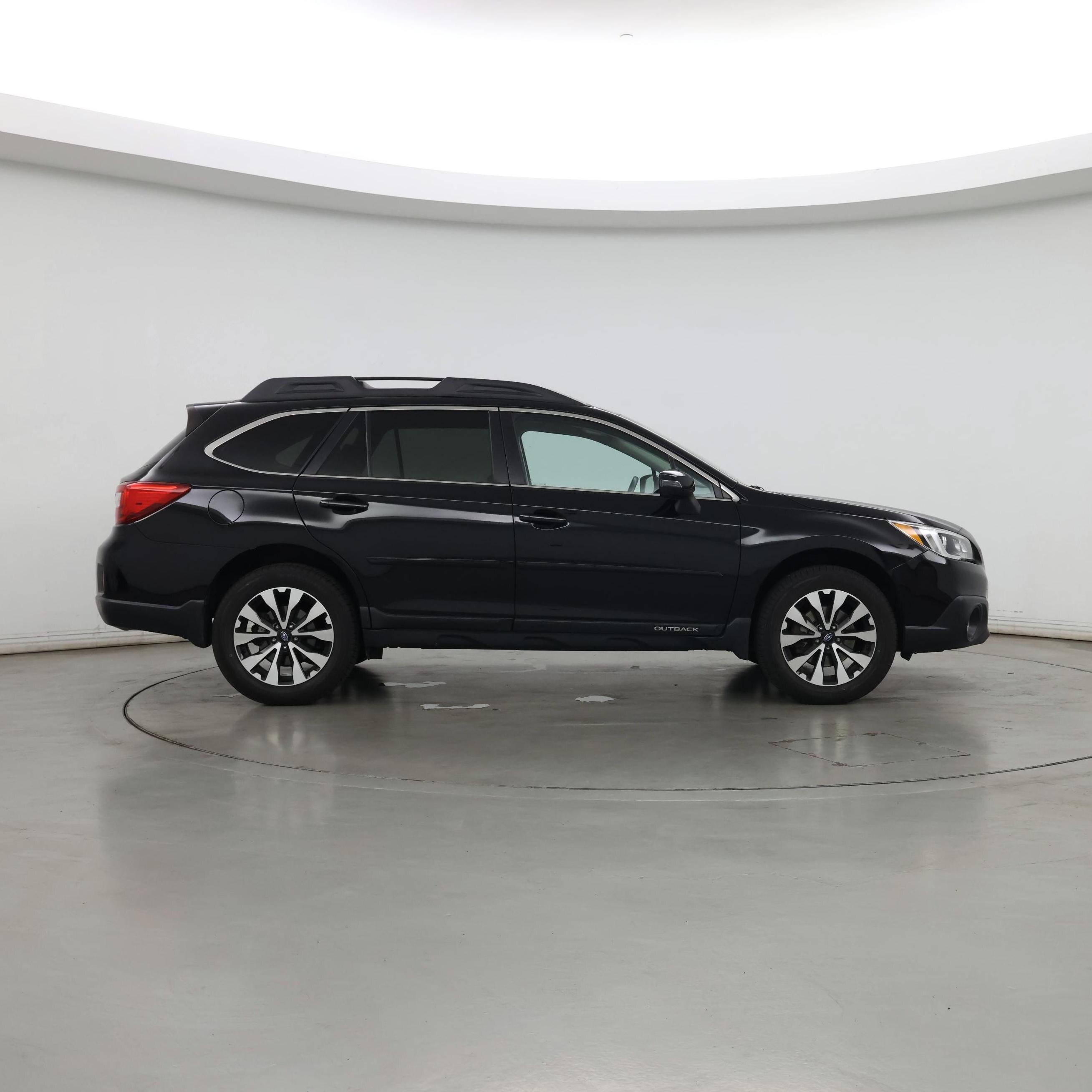 Thumbnail: 2016 Subaru Outback - 7