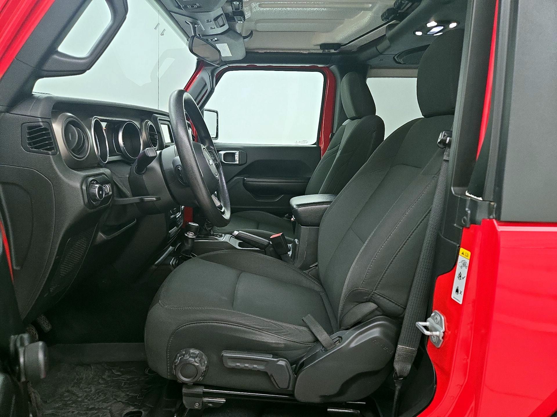 Thumbnail: 2020 Jeep Wrangler - 11
