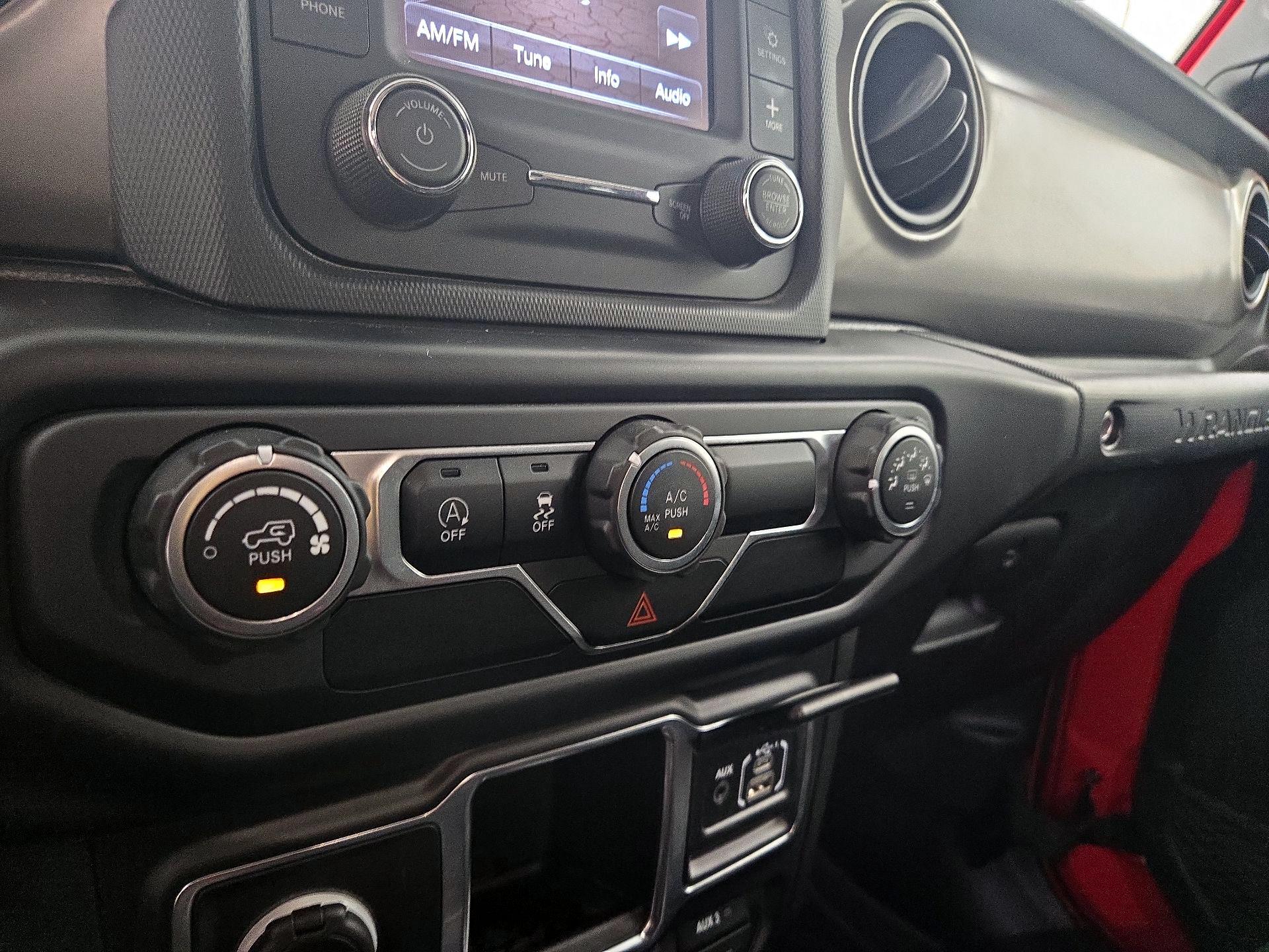 Thumbnail: 2020 Jeep Wrangler - 16