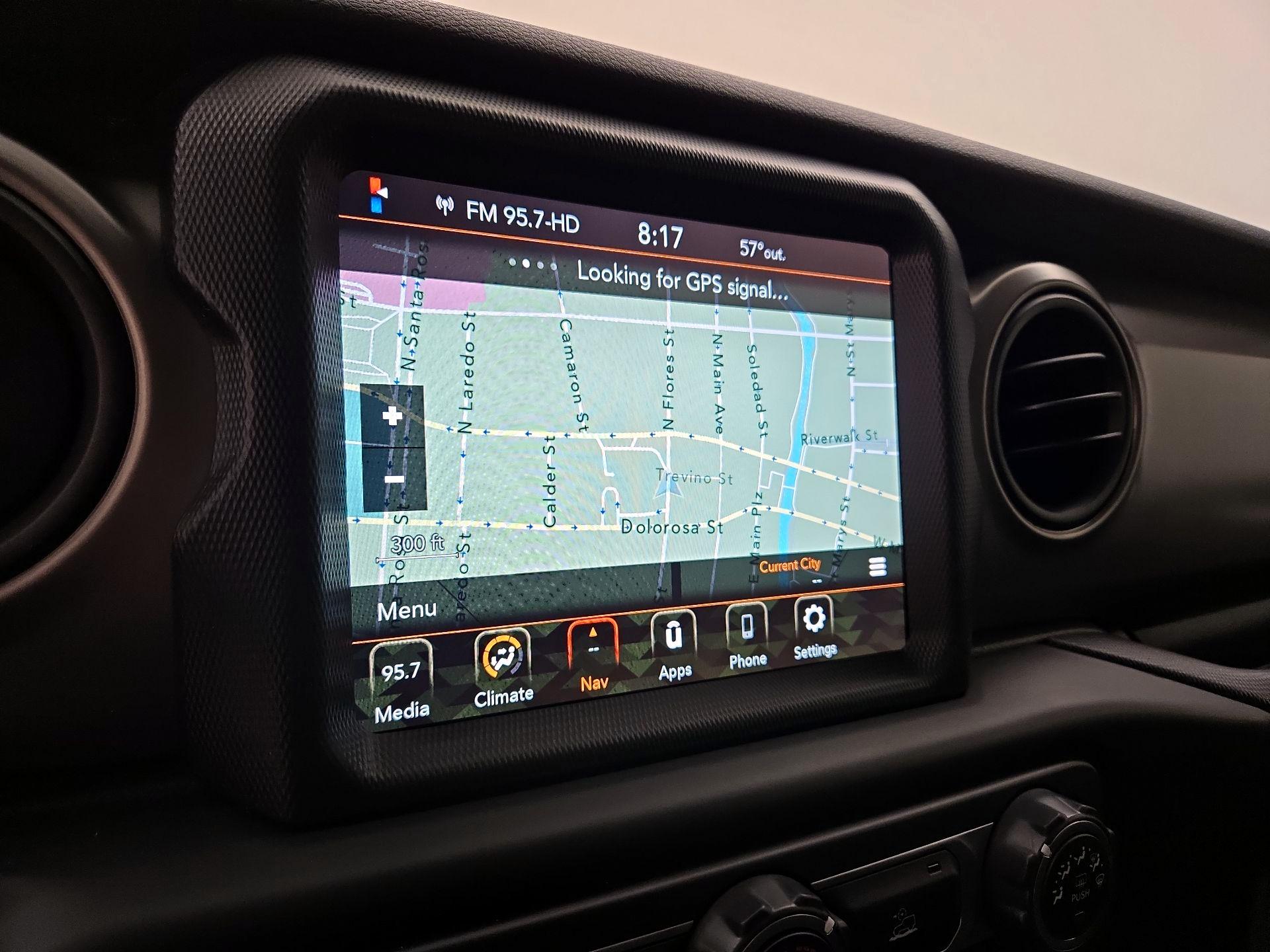 Thumbnail: 2020 Jeep Gladiator - 14