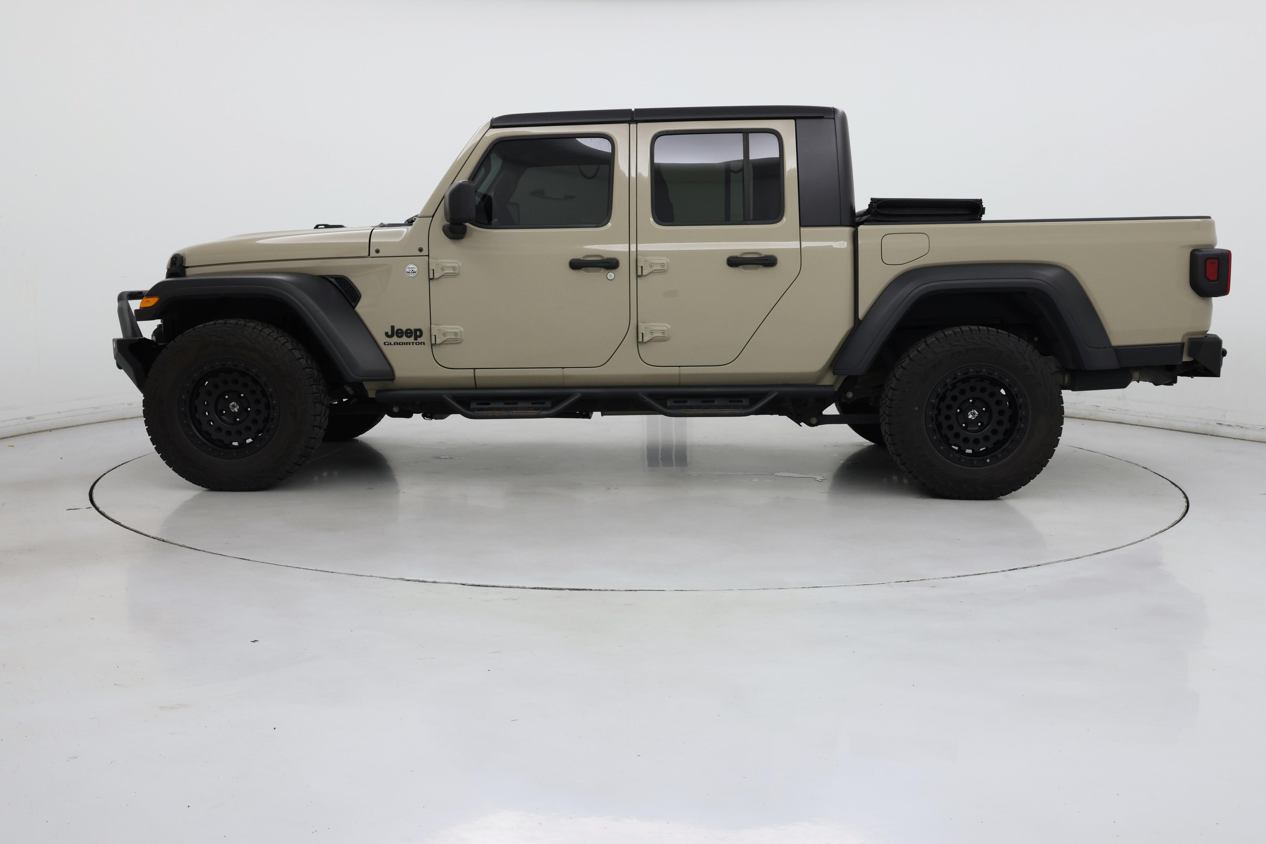 Thumbnail: 2020 Jeep Gladiator - 3