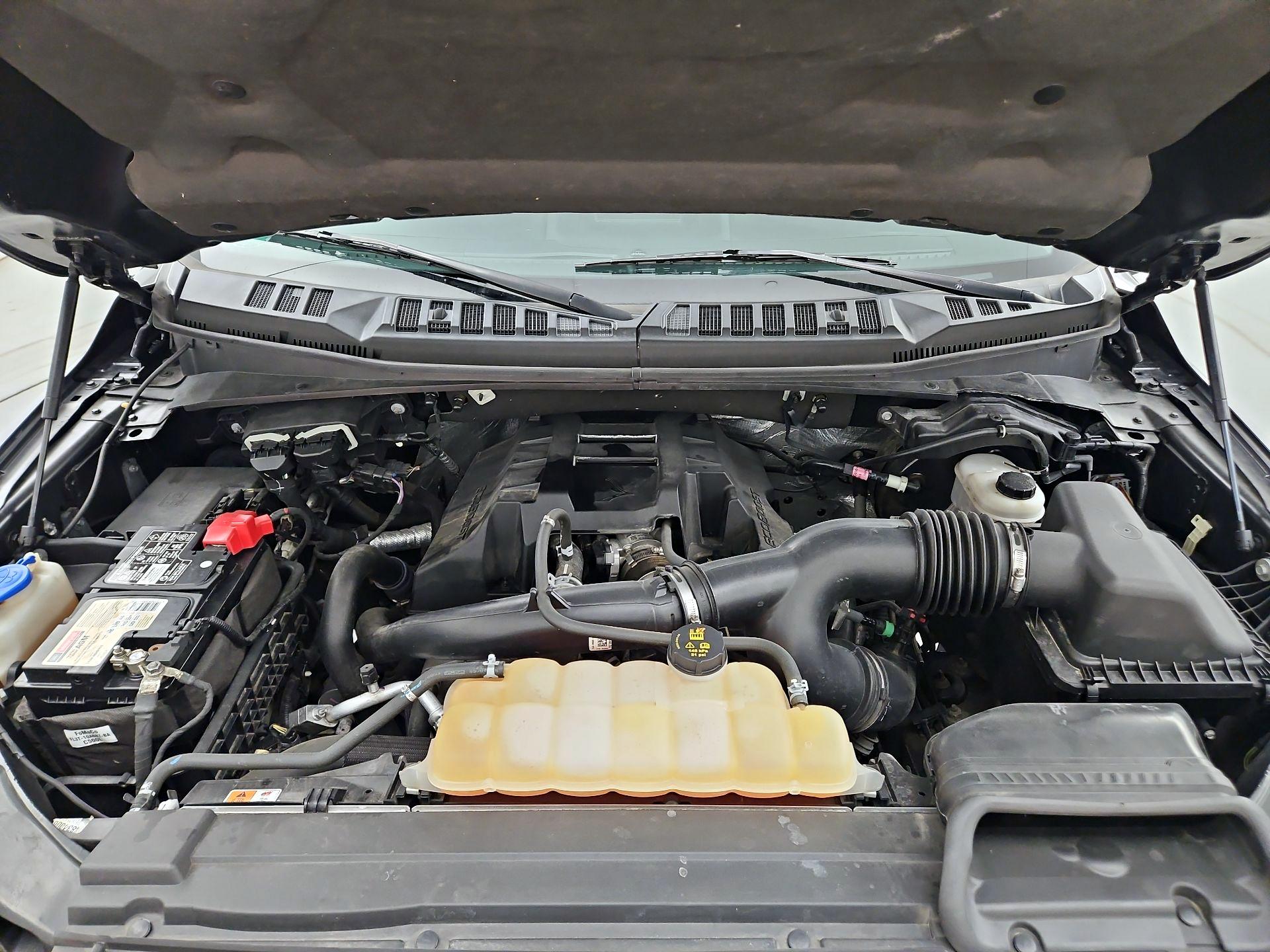 Thumbnail: 2015 Ford F-150 - 20