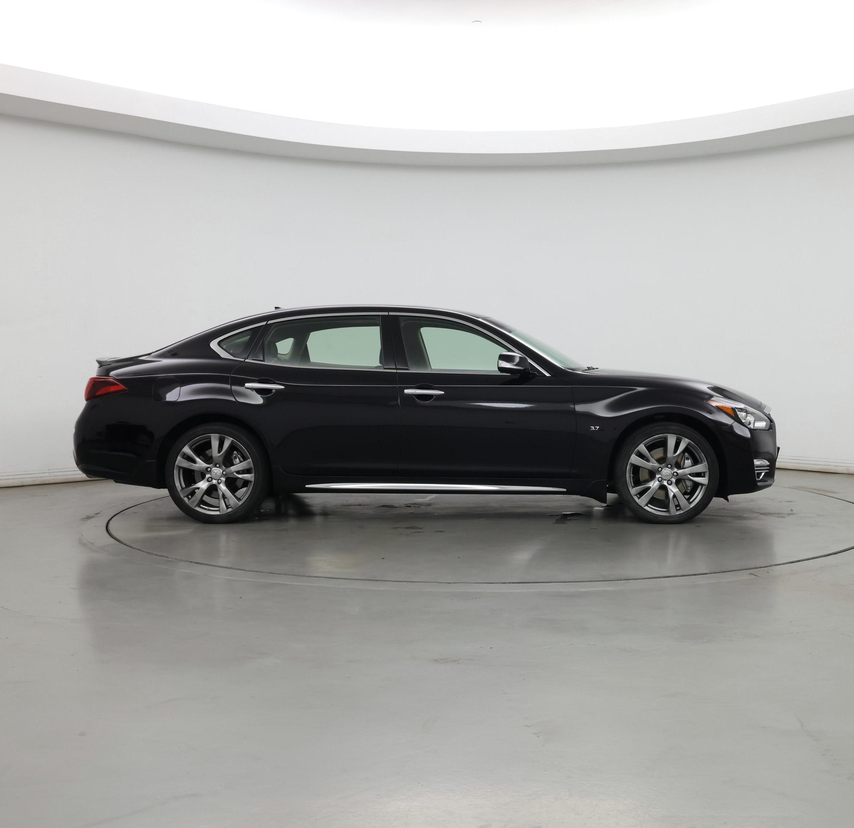 Thumbnail: 2016 INFINITI Q70 - 7