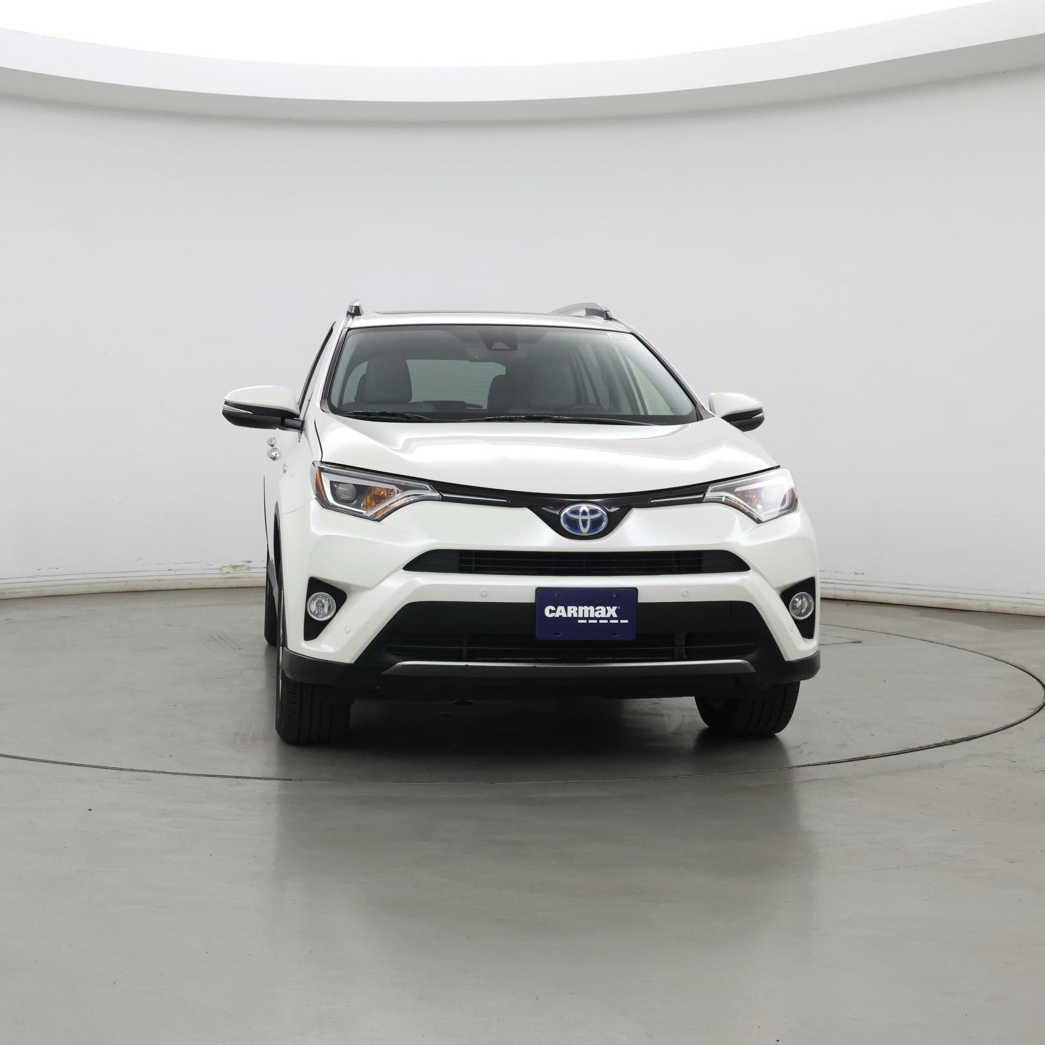 Thumbnail: 2017 Toyota RAV4 - 5