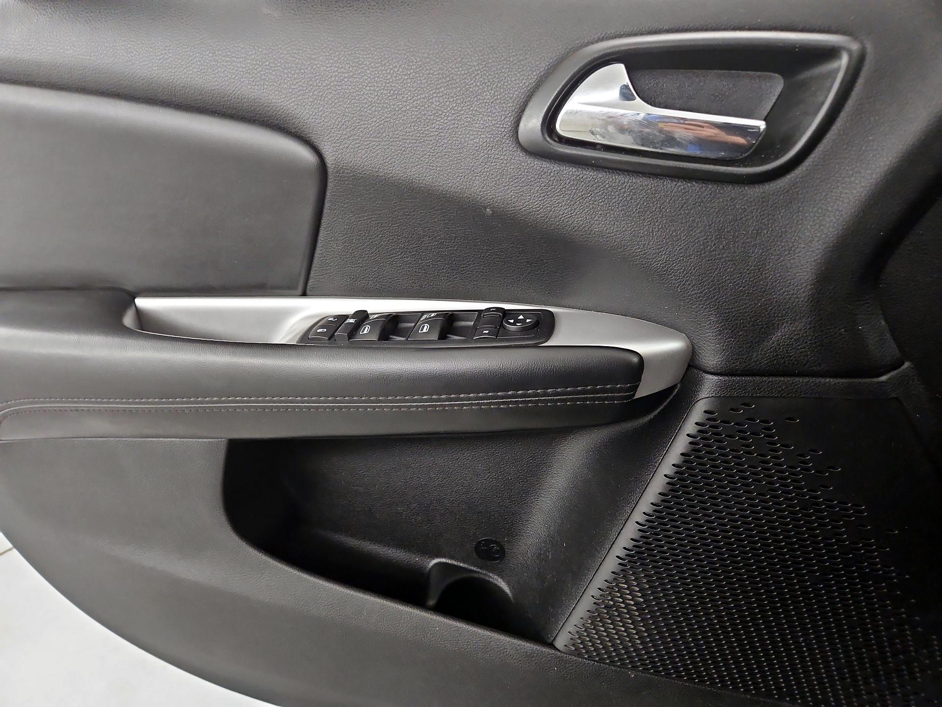 Thumbnail: 2015 Dodge Journey - 12