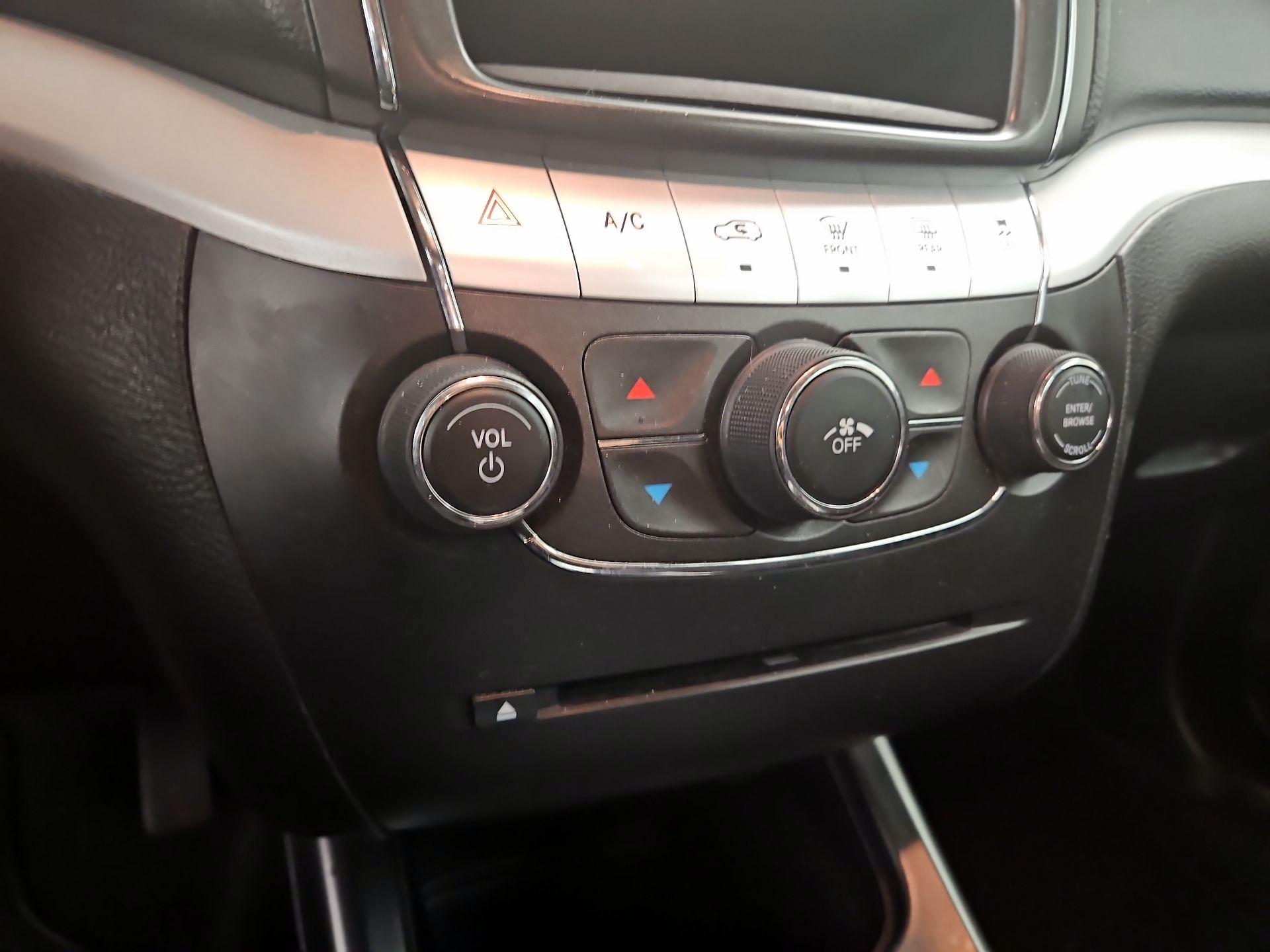 Thumbnail: 2015 Dodge Journey - 15