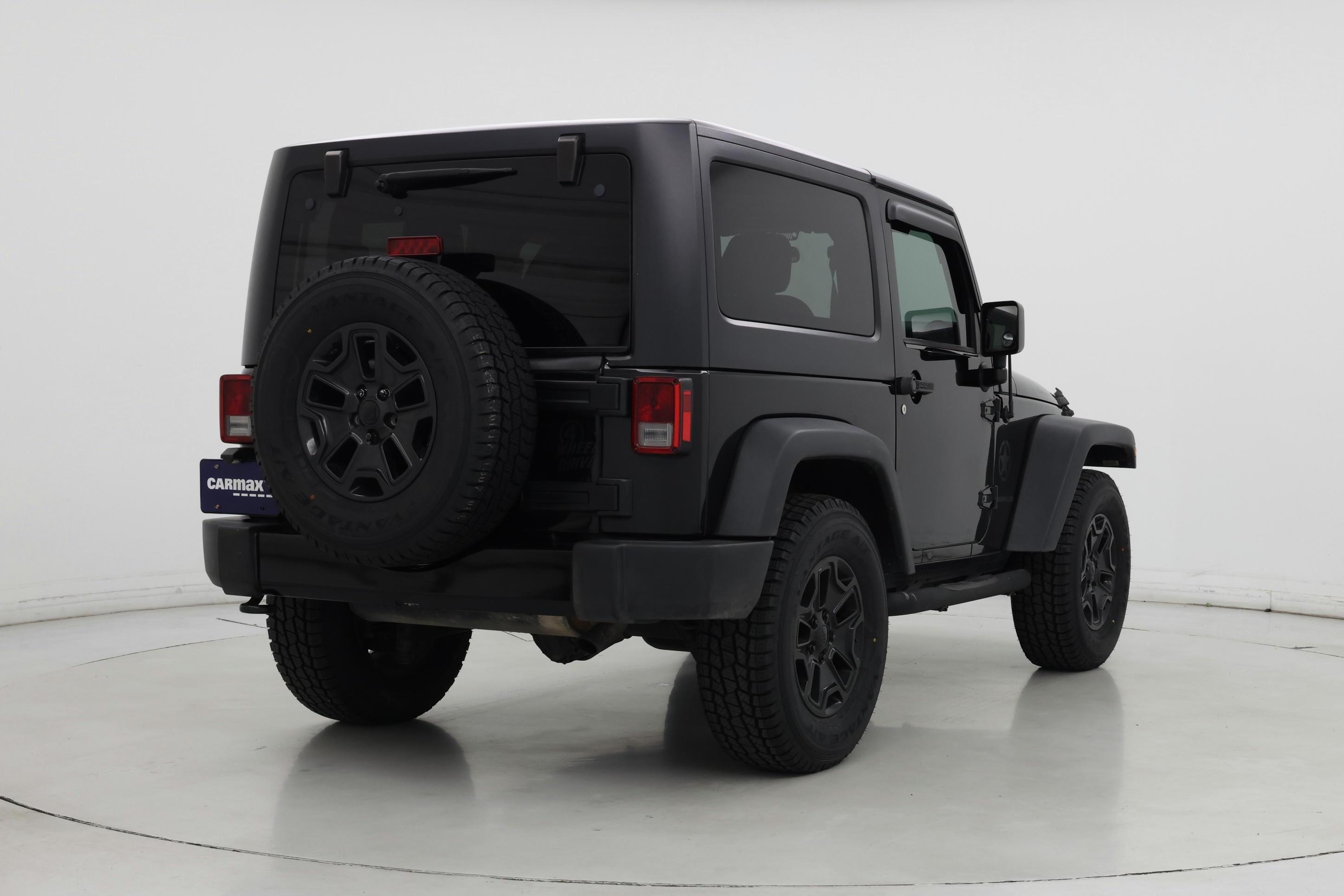 Thumbnail: 2016 Jeep Wrangler - 8