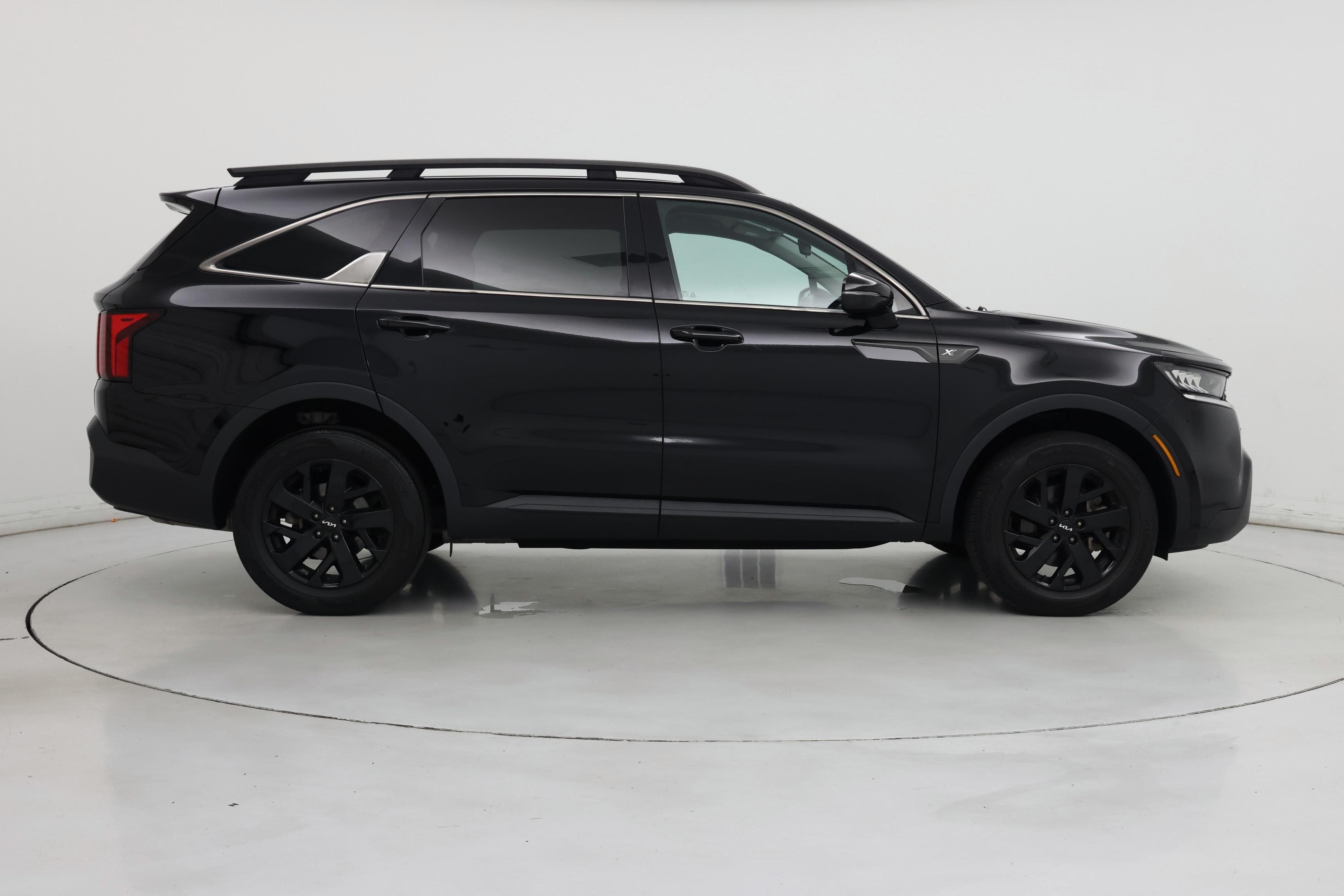 Thumbnail: 2022 Kia Sorento - 7
