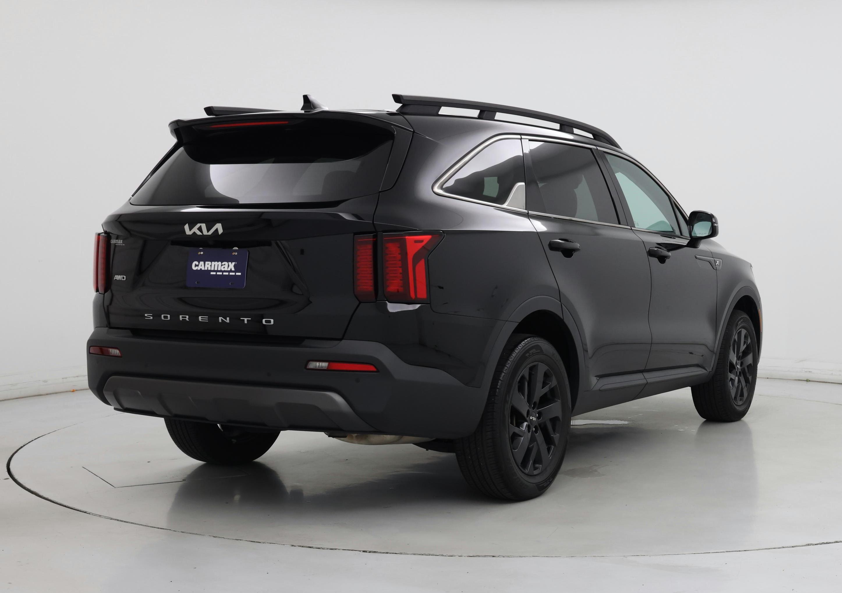 Thumbnail: 2022 Kia Sorento - 8