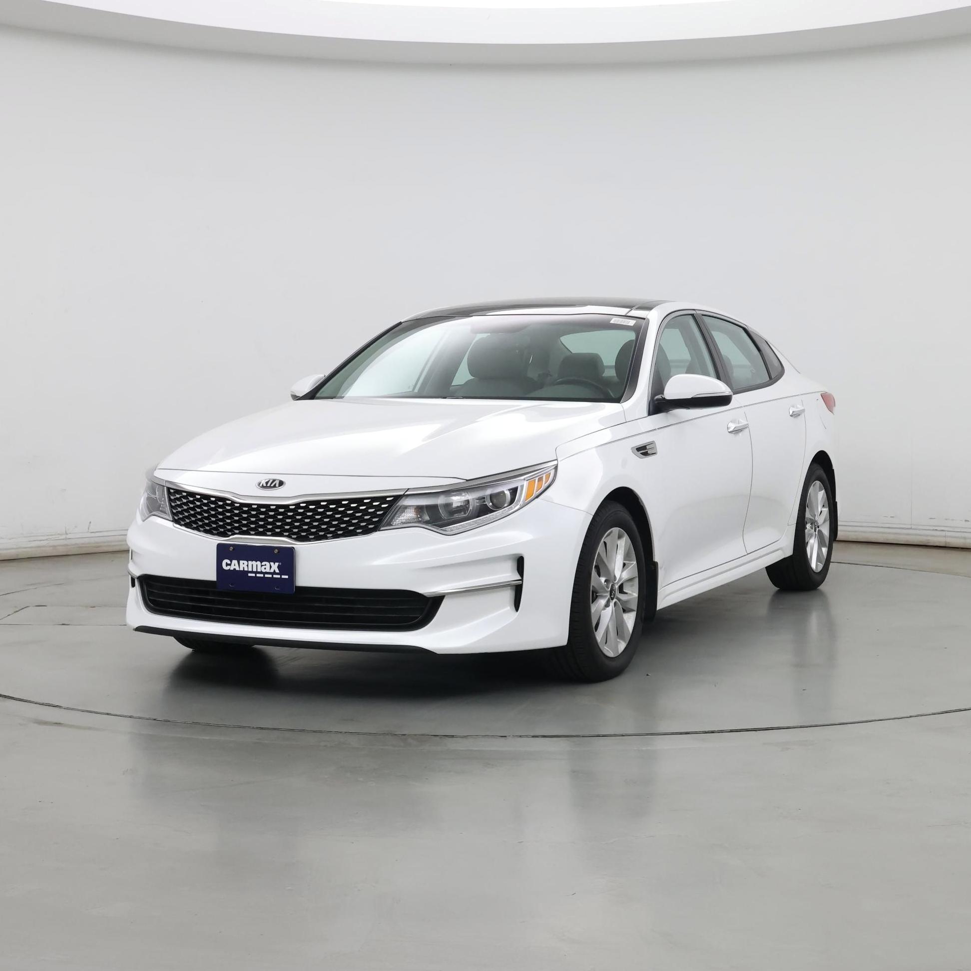 Thumbnail: 2018 Kia Optima - 4