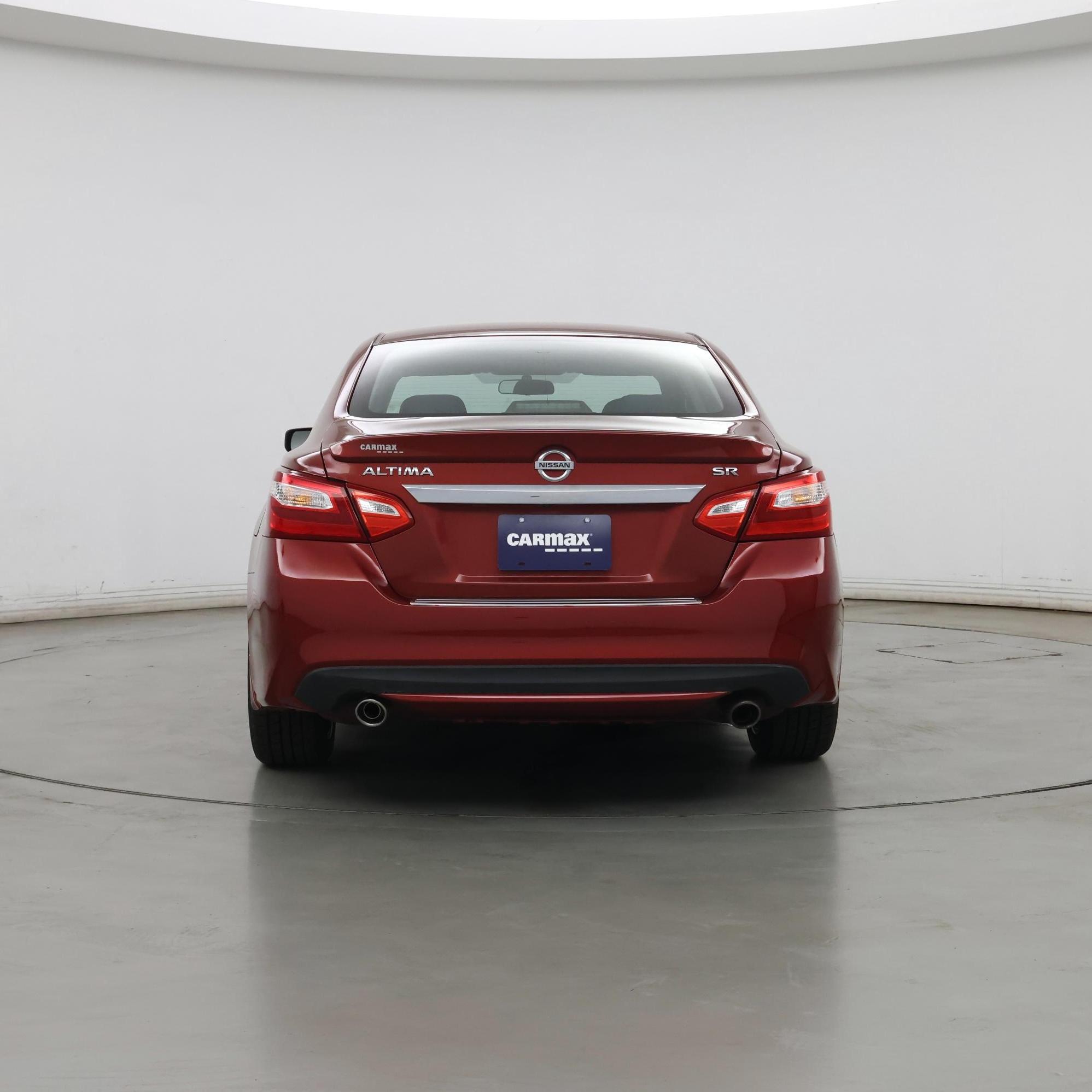 Thumbnail: 2016 Nissan Altima - 6