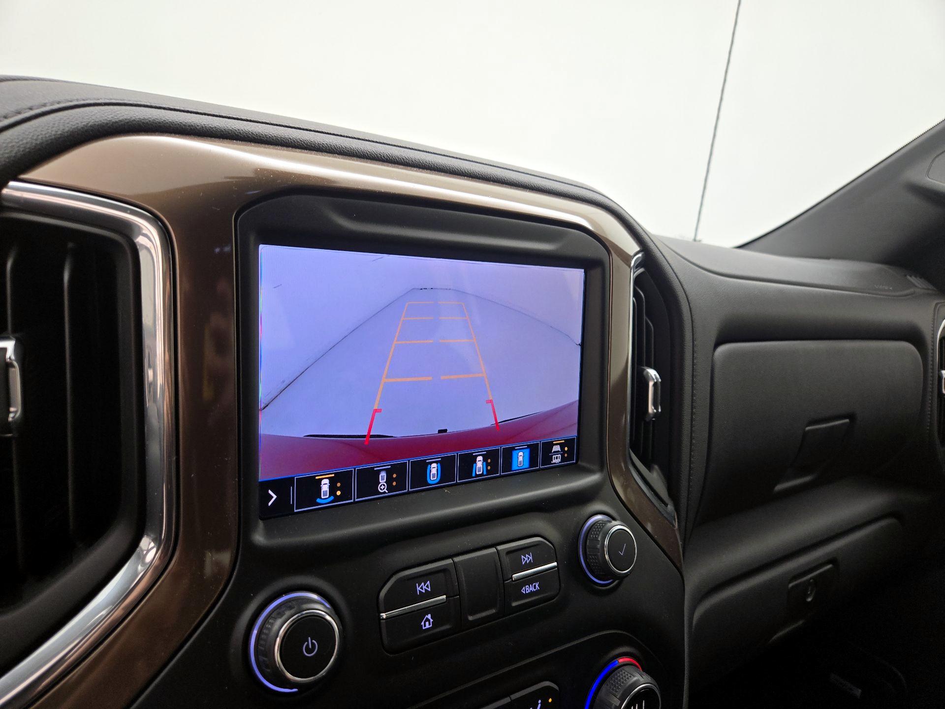 Thumbnail: 2020 Chevrolet Silverado 1500 - 15