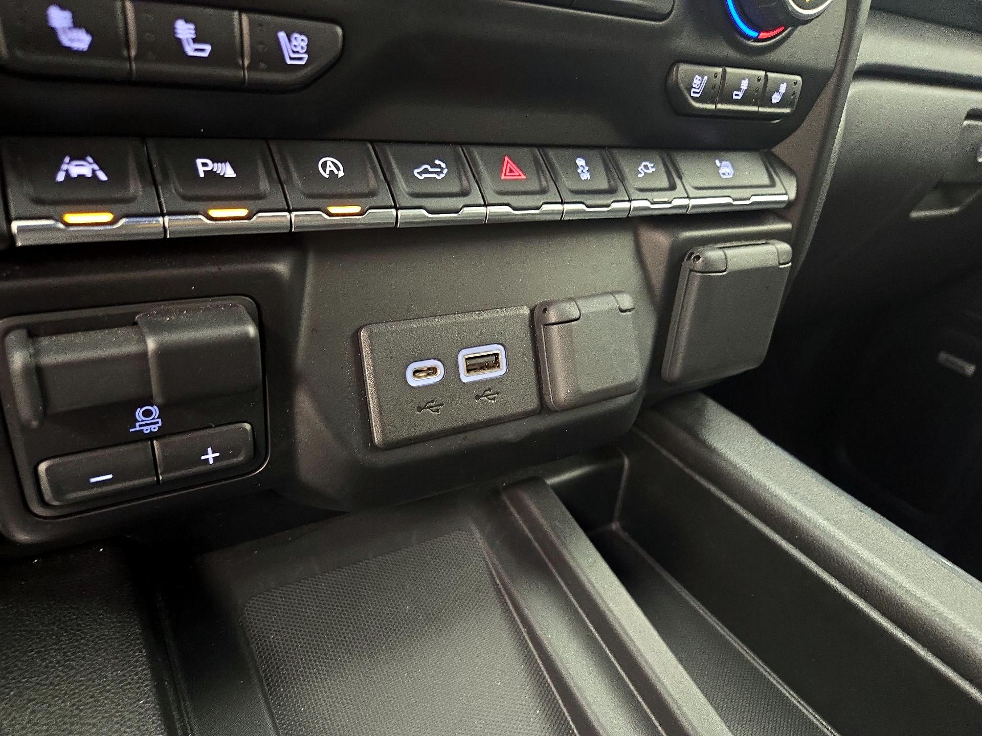 Thumbnail: 2020 Chevrolet Silverado 1500 - 19